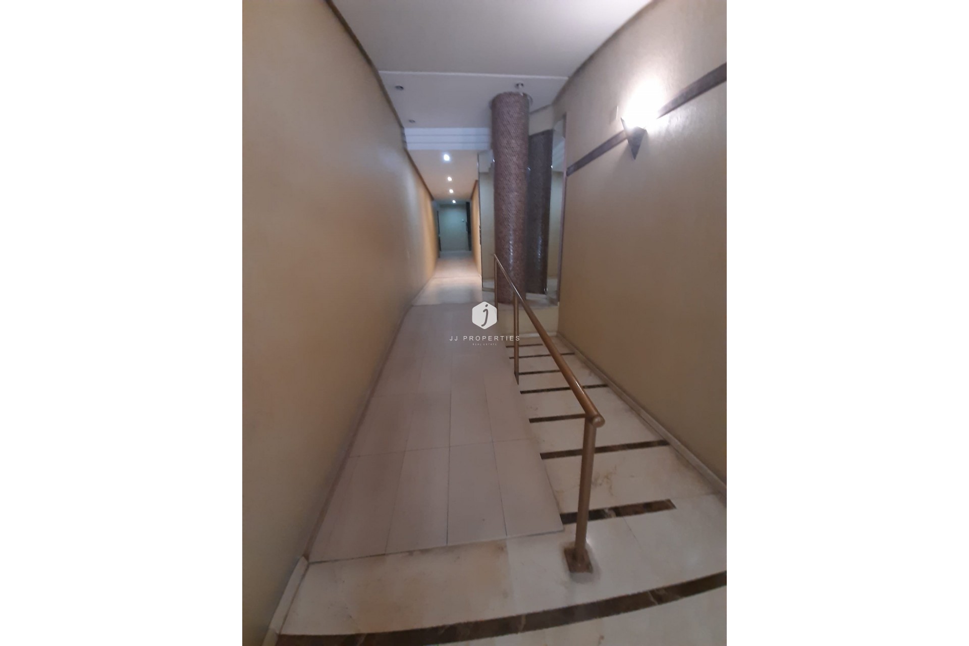 Tweedehands - Appartement / flat -
Torrevieja - Costa Blanca