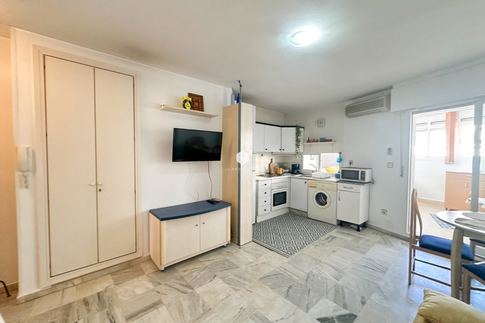 Tweedehands - Appartement / flat -
Torrevieja - Costa Blanca