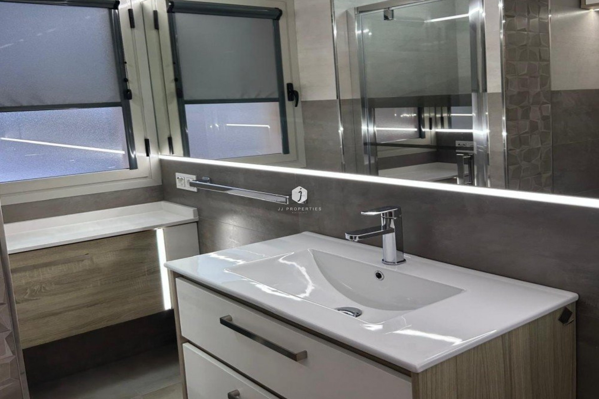 Tweedehands - Appartement / flat -
Torrevieja - Costa Blanca