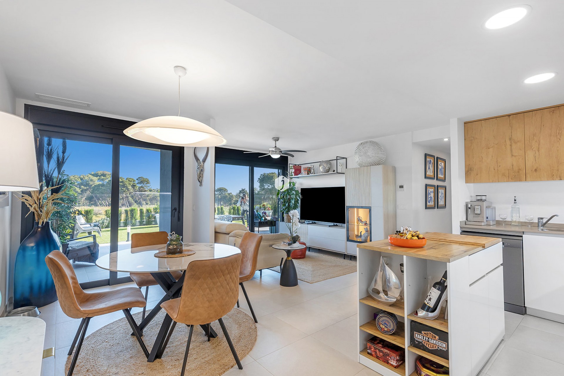 Tweedehands - Appartement / flat -
Torrevieja - Costa Blanca