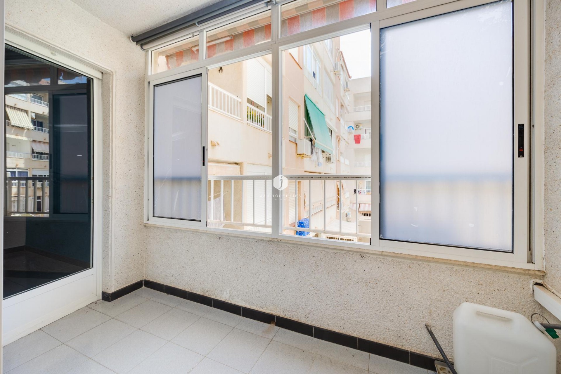 Tweedehands - Appartement / flat -
Torrevieja - Costa Blanca