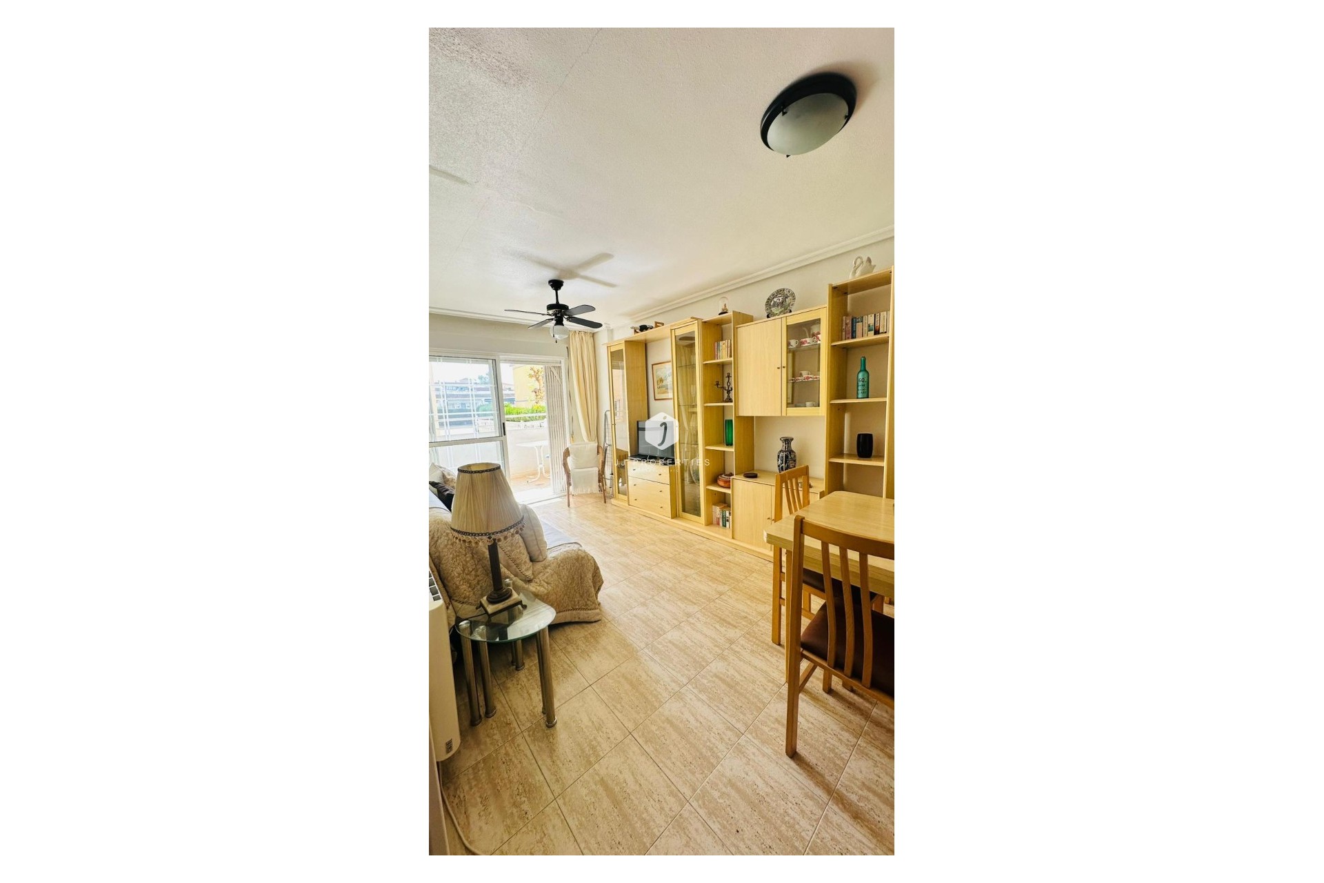Tweedehands - Appartement / flat -
Torrevieja - Costa Blanca