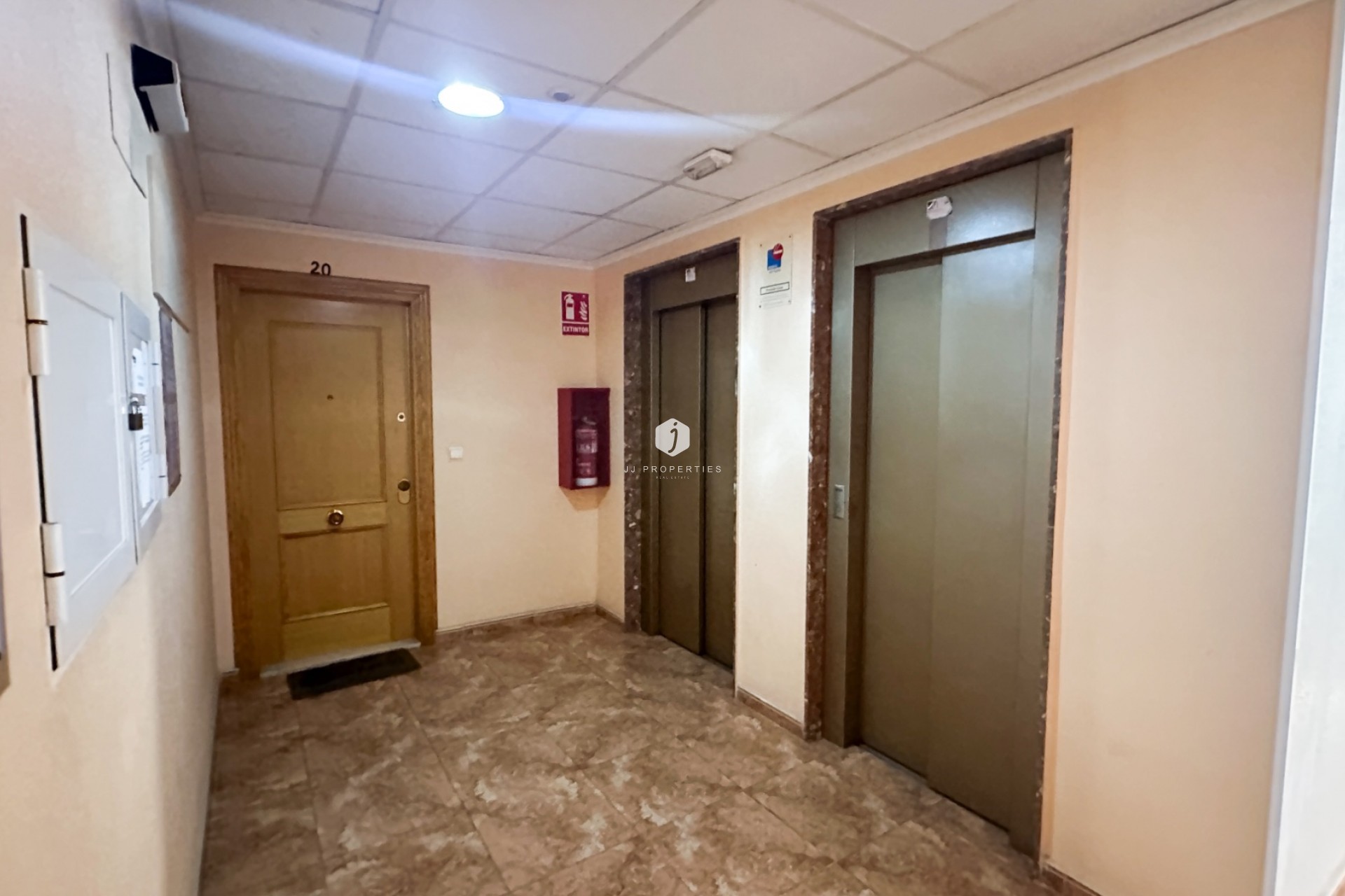 Tweedehands - Appartement / flat -
Torrevieja - Costa Blanca