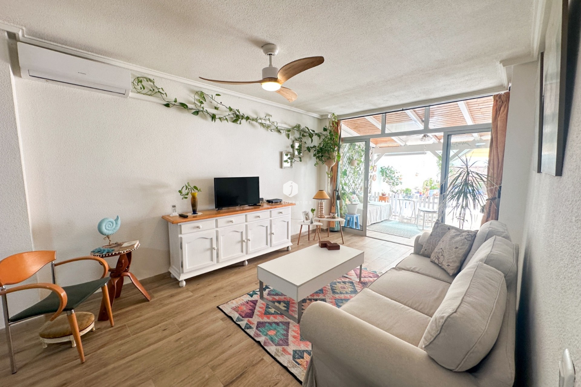 Tweedehands - Appartement / flat -
Torrevieja - Costa Blanca