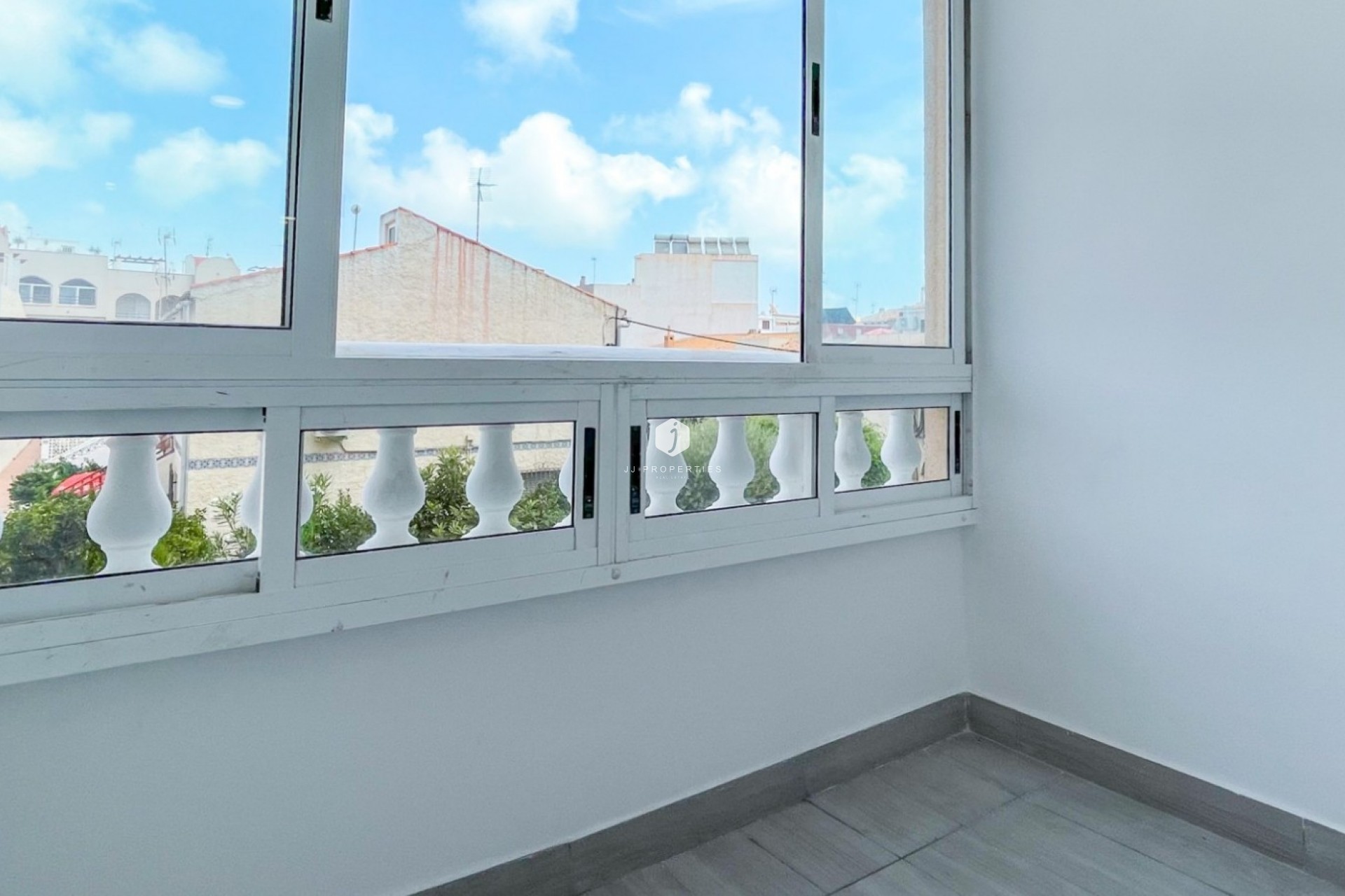 Tweedehands - Appartement / flat -
Torrevieja - Costa Blanca