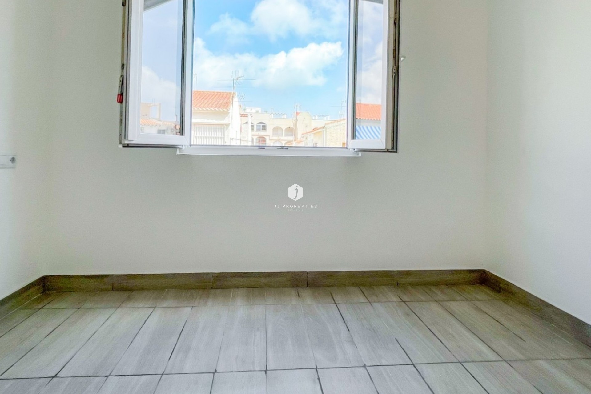 Tweedehands - Appartement / flat -
Torrevieja - Costa Blanca