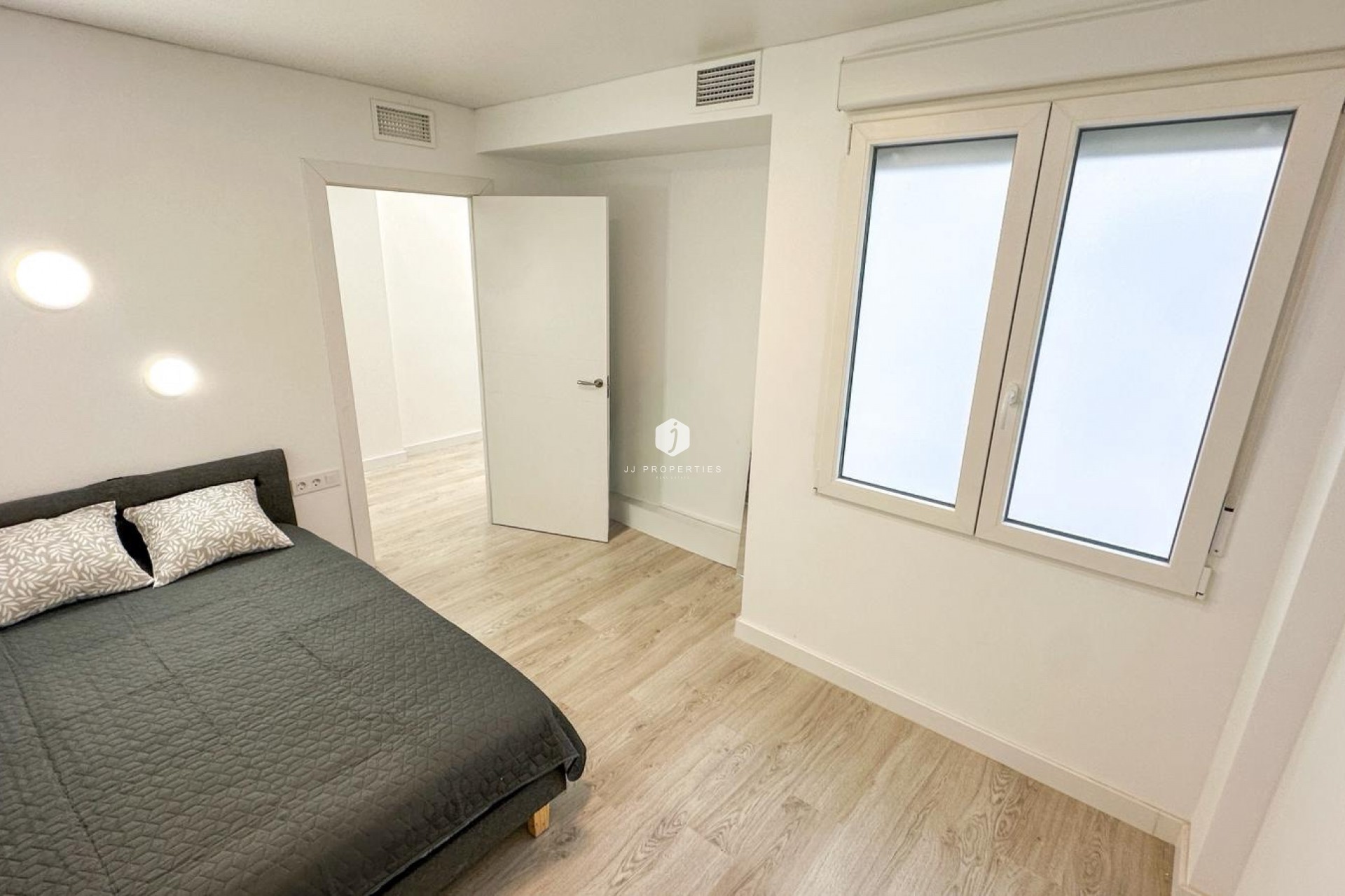 Tweedehands - Appartement / flat -
Torrevieja - Costa Blanca