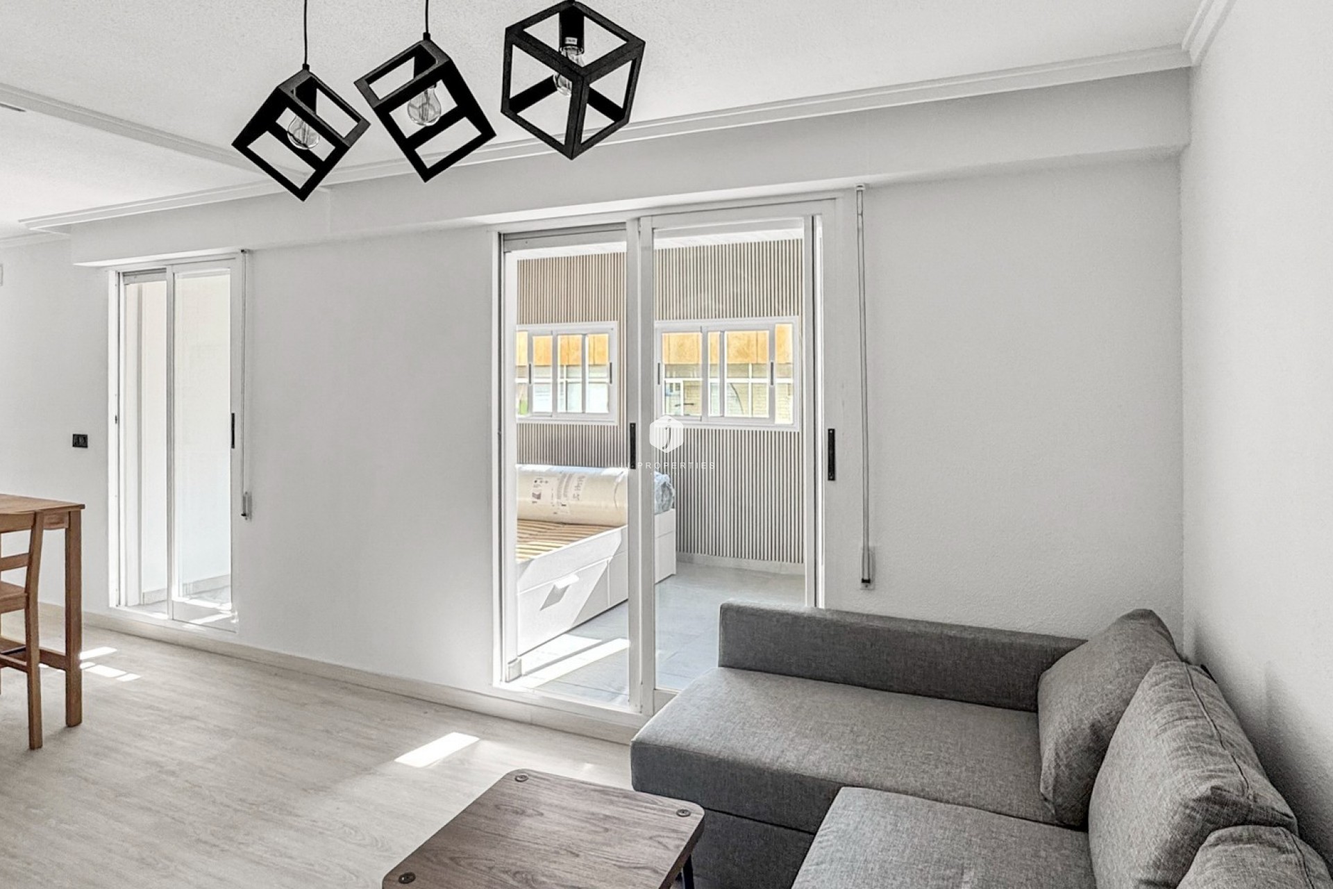 Tweedehands - Appartement / flat -
Torrevieja - Costa Blanca