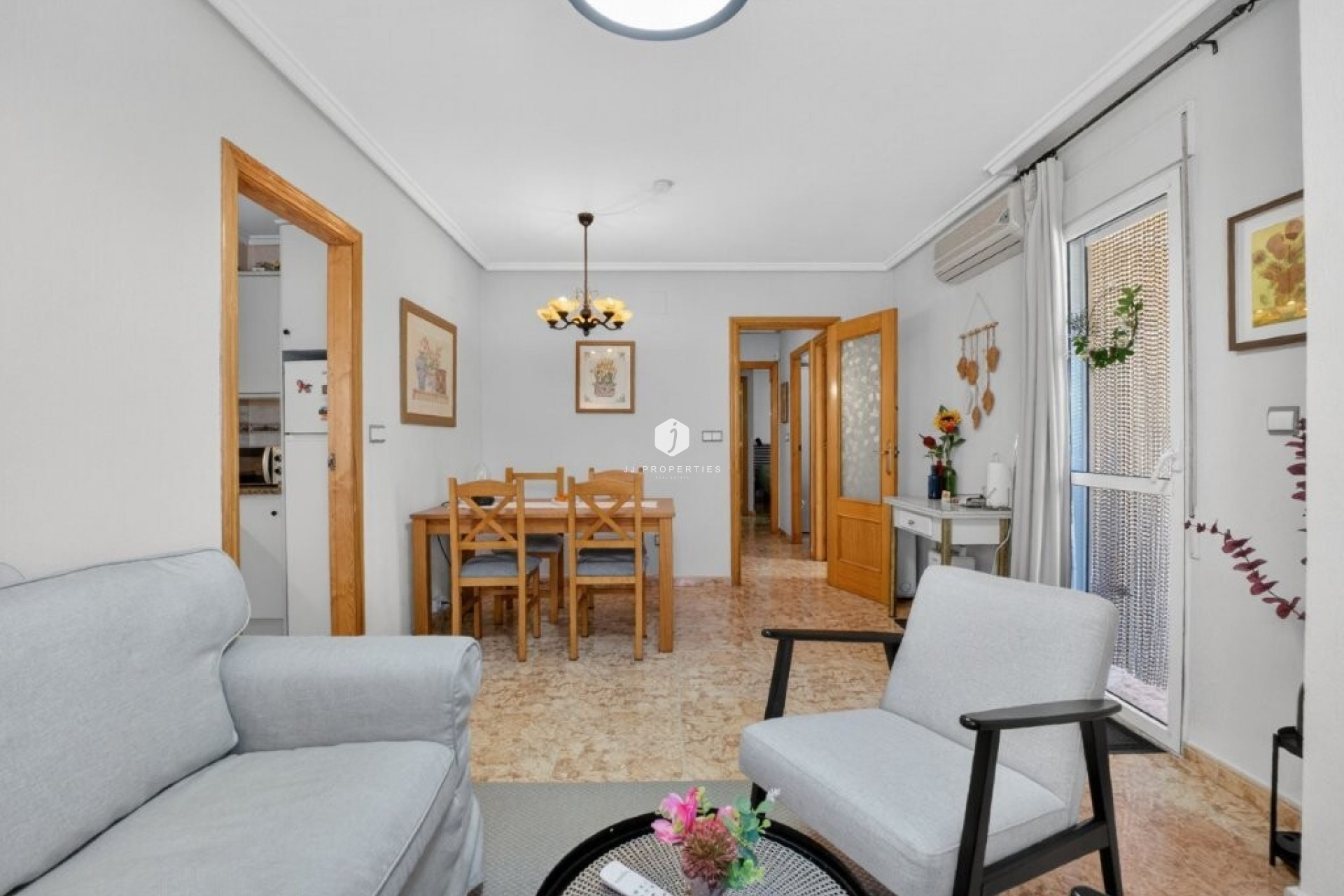 Tweedehands - Appartement / flat -
Torrevieja - Costa Blanca