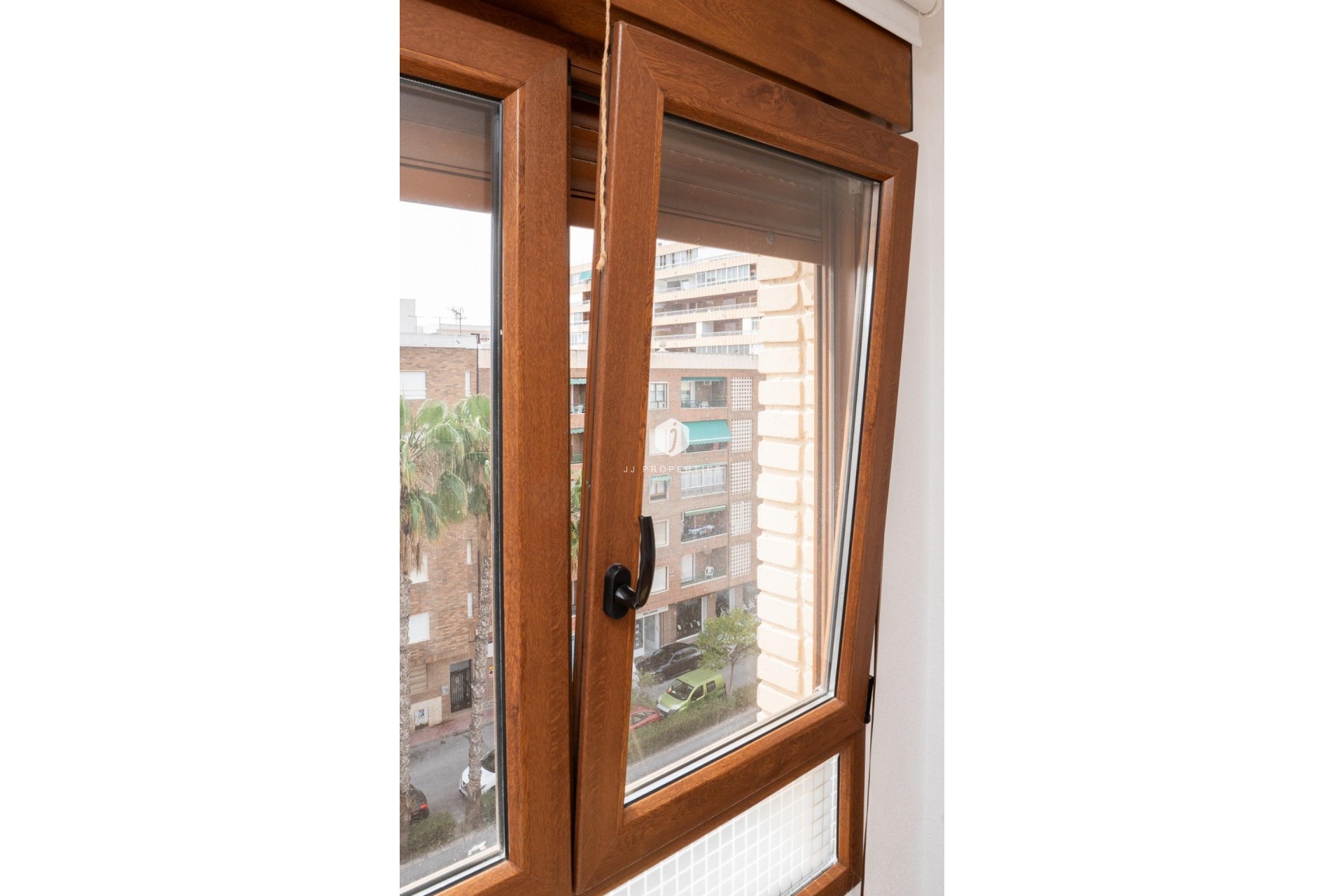 Tweedehands - Appartement / flat -
Torrevieja - El Acequión - Los Náufragos