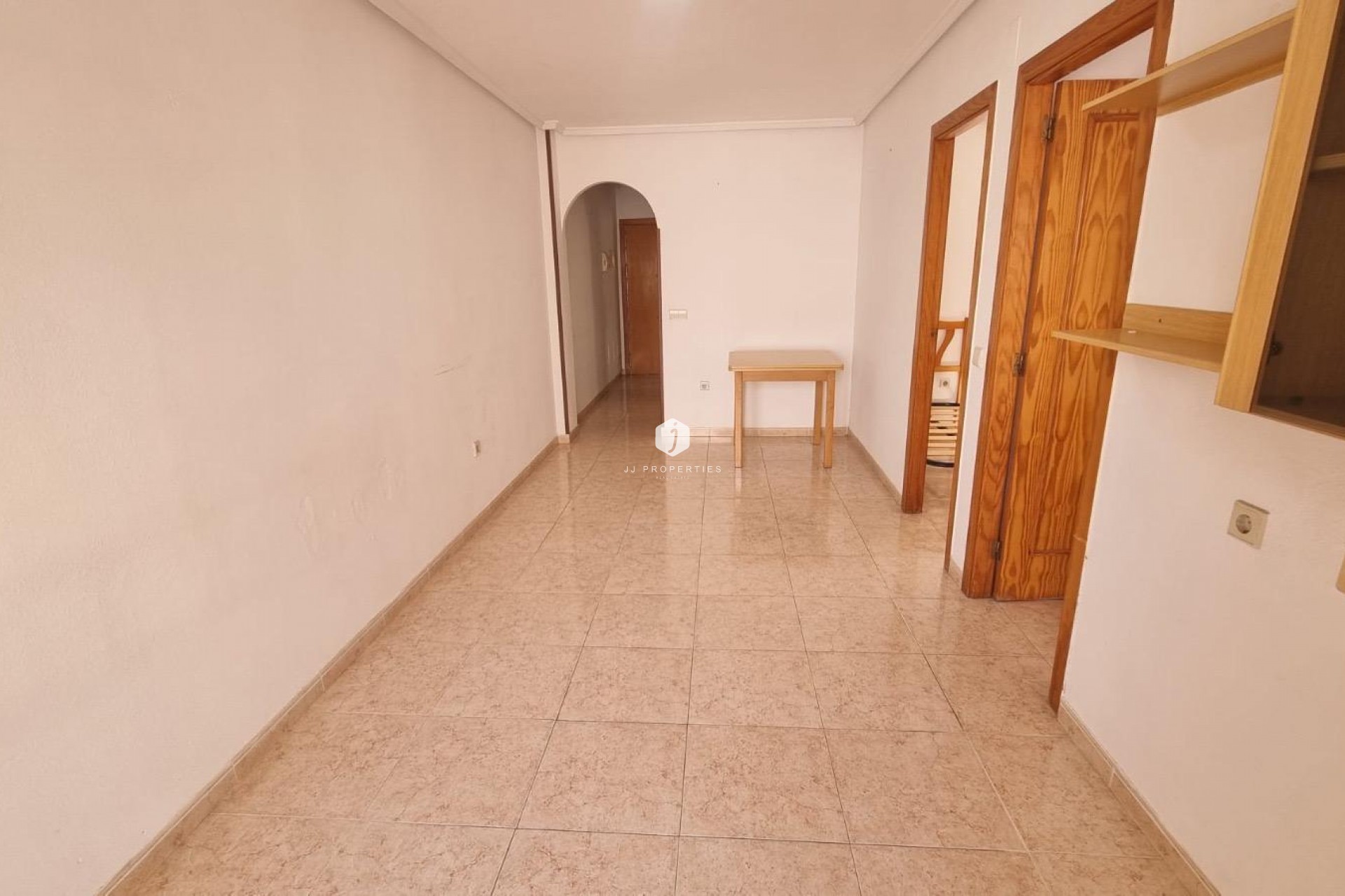Tweedehands - Appartement / flat -
Torrevieja - El molino