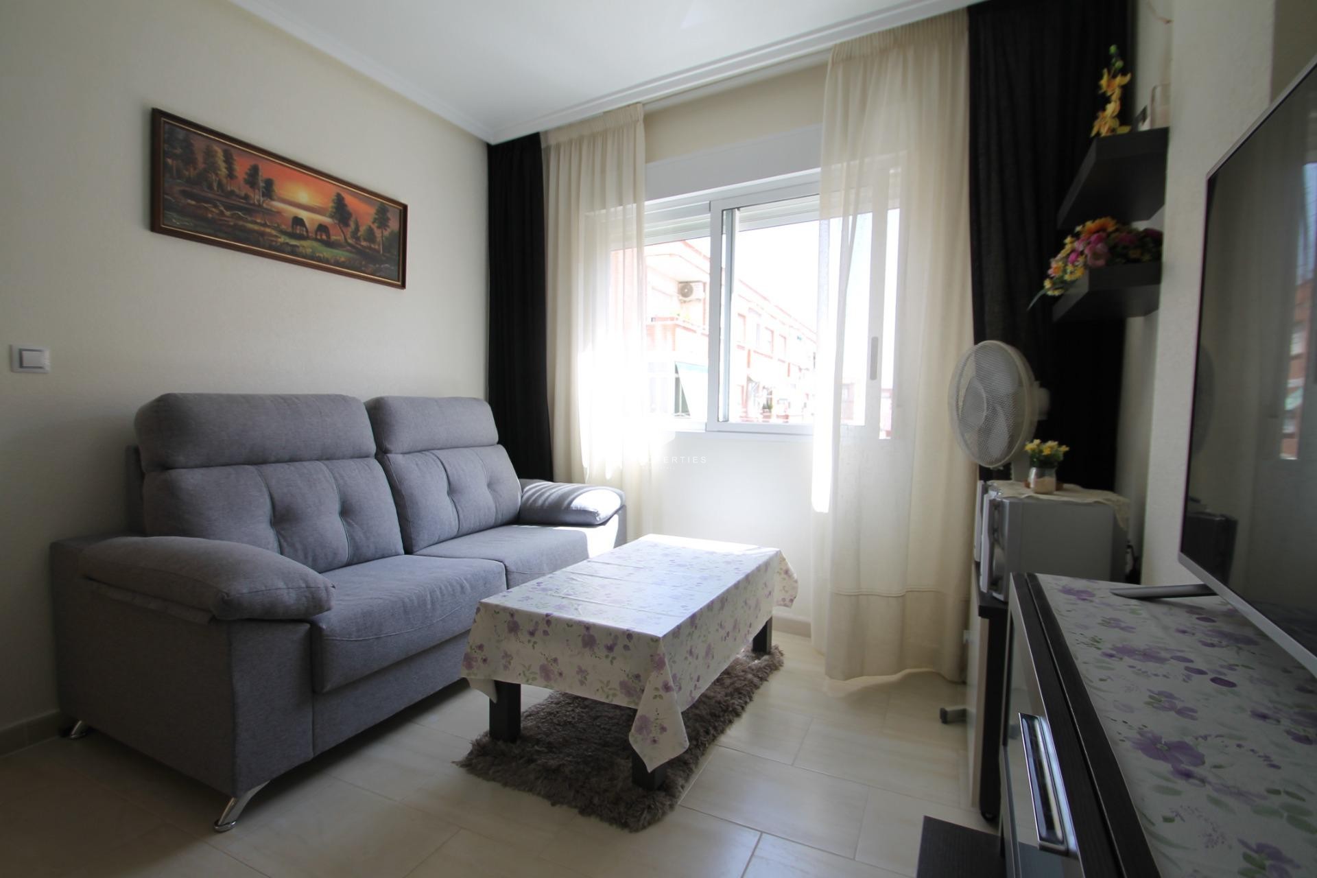 Tweedehands - Appartement / flat -
Torrevieja - El molino