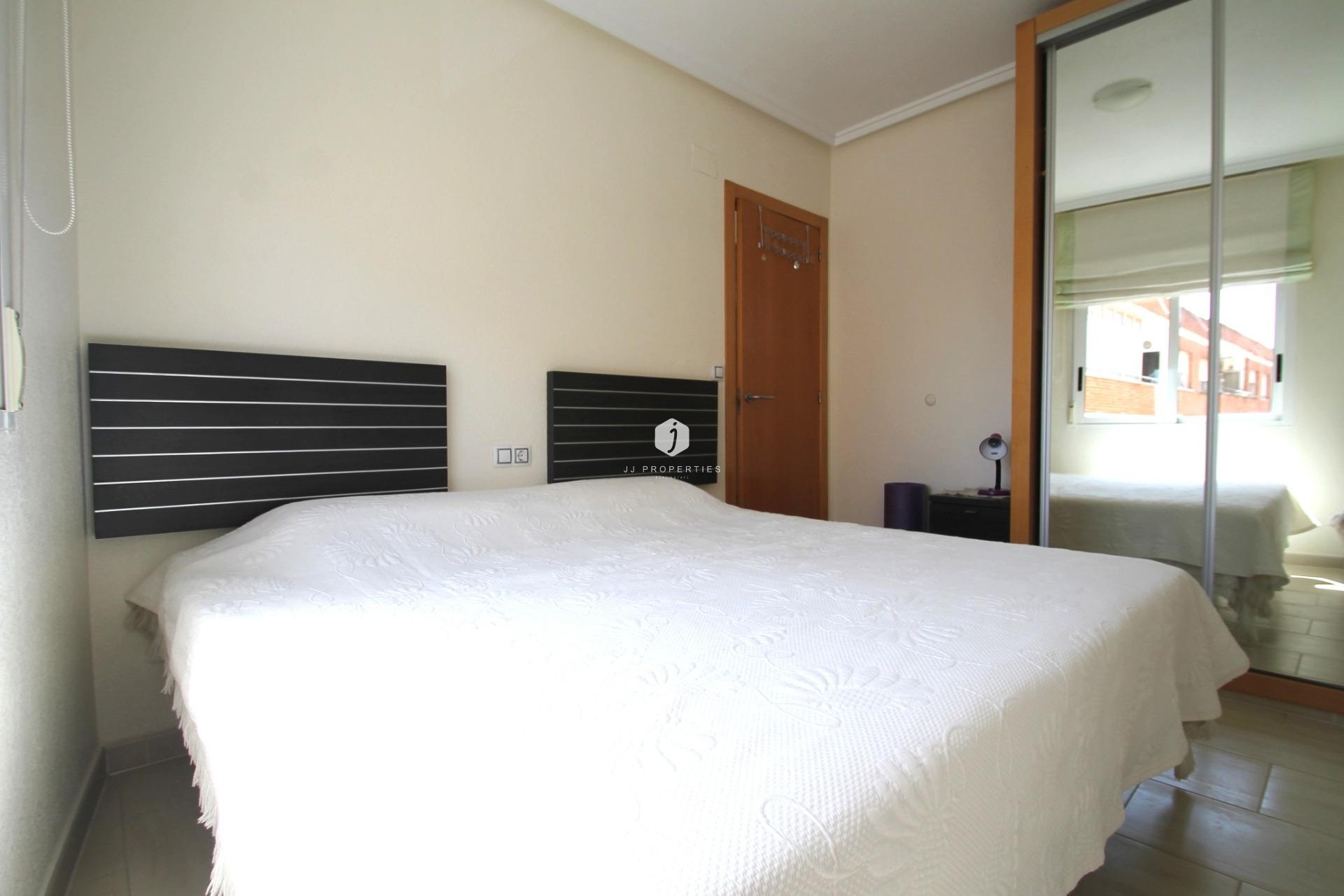 Tweedehands - Appartement / flat -
Torrevieja - El molino