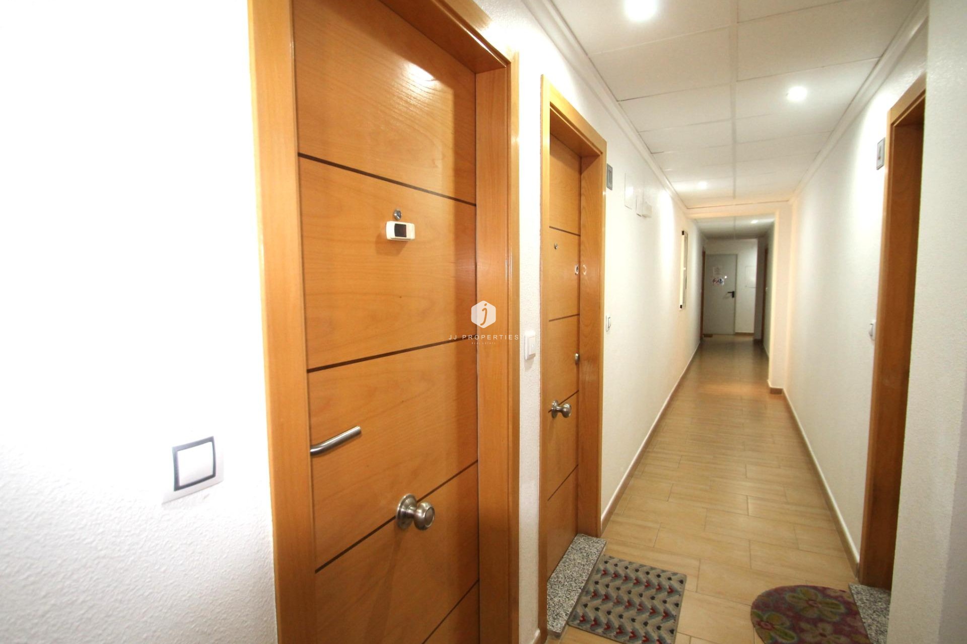 Tweedehands - Appartement / flat -
Torrevieja - El molino