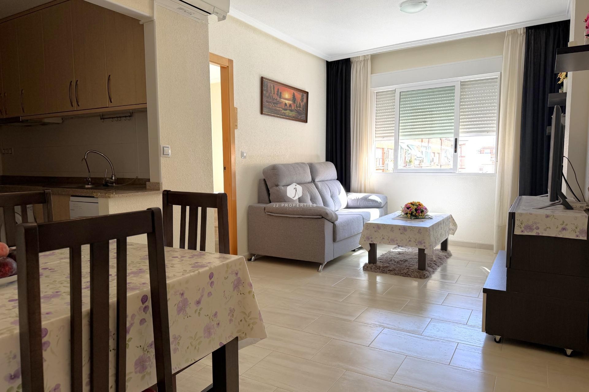 Tweedehands - Appartement / flat -
Torrevieja - El molino