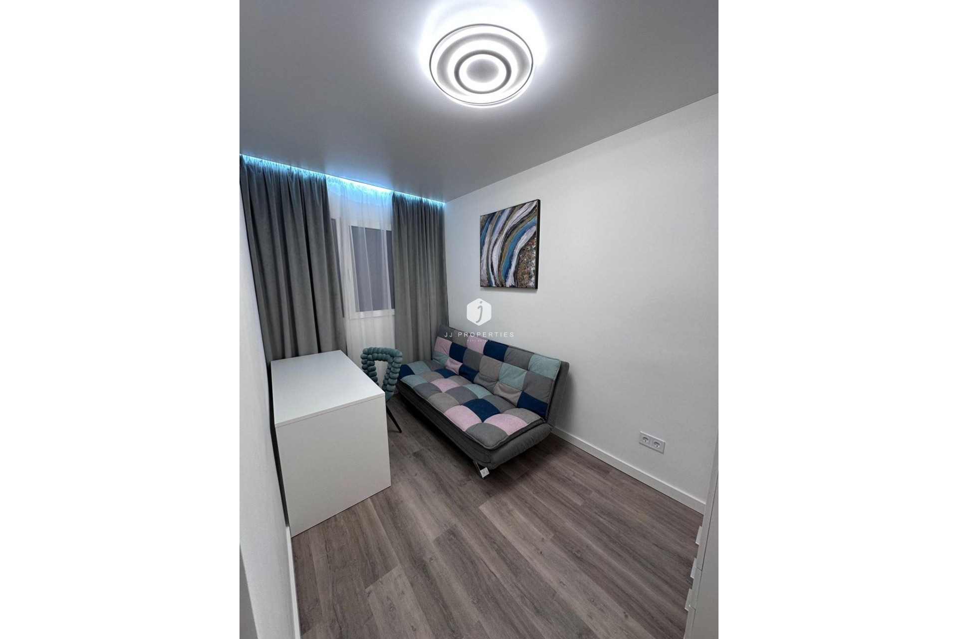 Tweedehands - Appartement / flat -
Torrevieja - Estacion de autobuses