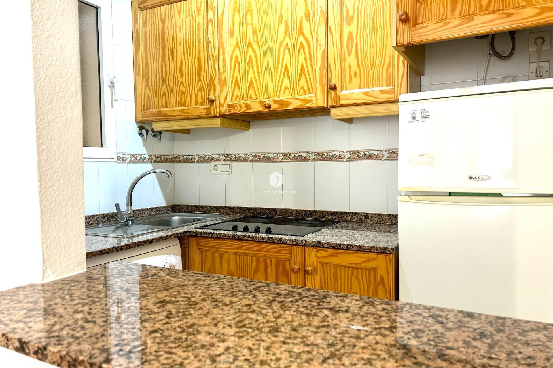 Tweedehands - Appartement / flat -
Torrevieja - Estacion de autobuses