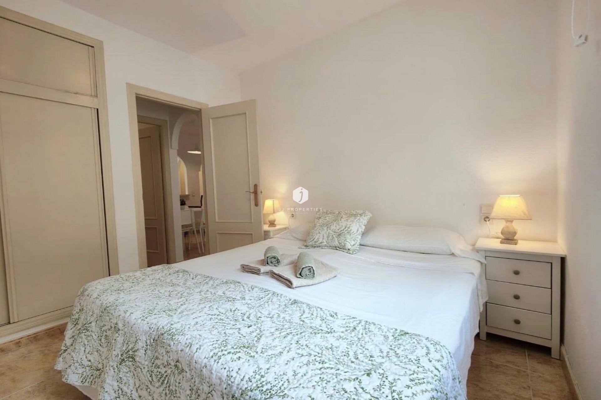 Tweedehands - Appartement / flat -
Torrevieja - Estacion de autobuses