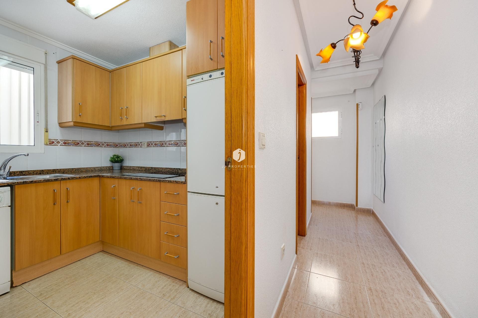 Tweedehands - Appartement / flat -
Torrevieja - Estacion de autobuses