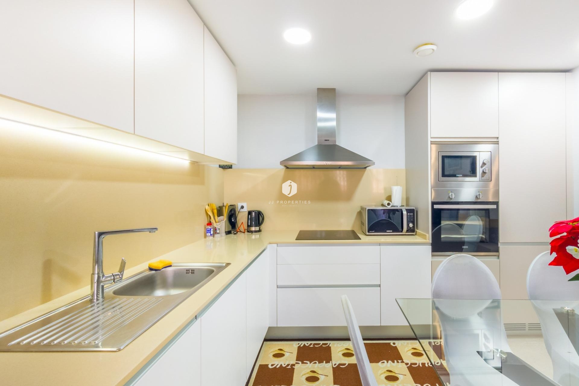 Tweedehands - Appartement / flat -
Torrevieja - Estacion de autobuses