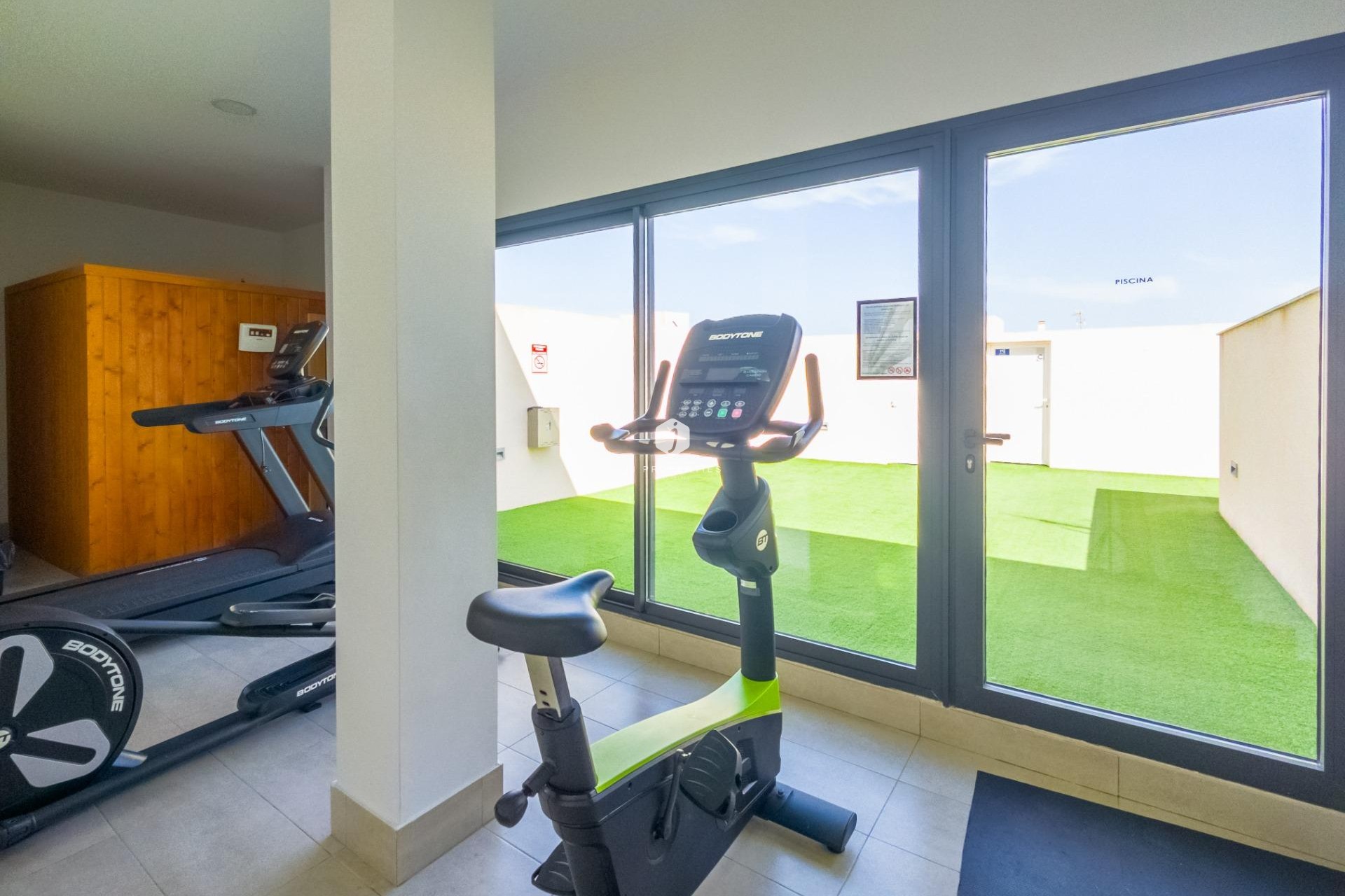 Tweedehands - Appartement / flat -
Torrevieja - Estacion de autobuses