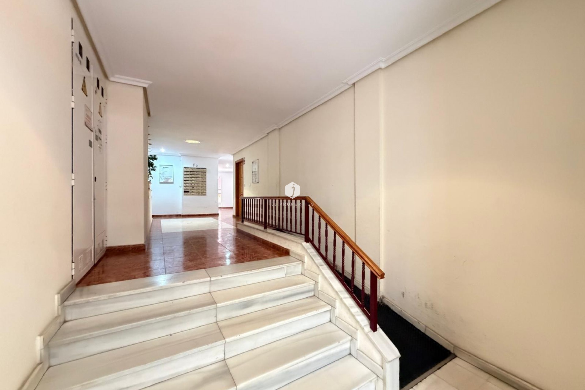 Tweedehands - Appartement / flat -
Torrevieja - Estacion de autobuses