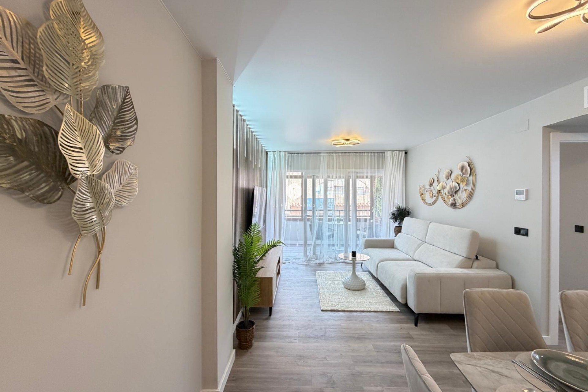 Tweedehands - Appartement / flat -
Torrevieja - Estacion de autobuses