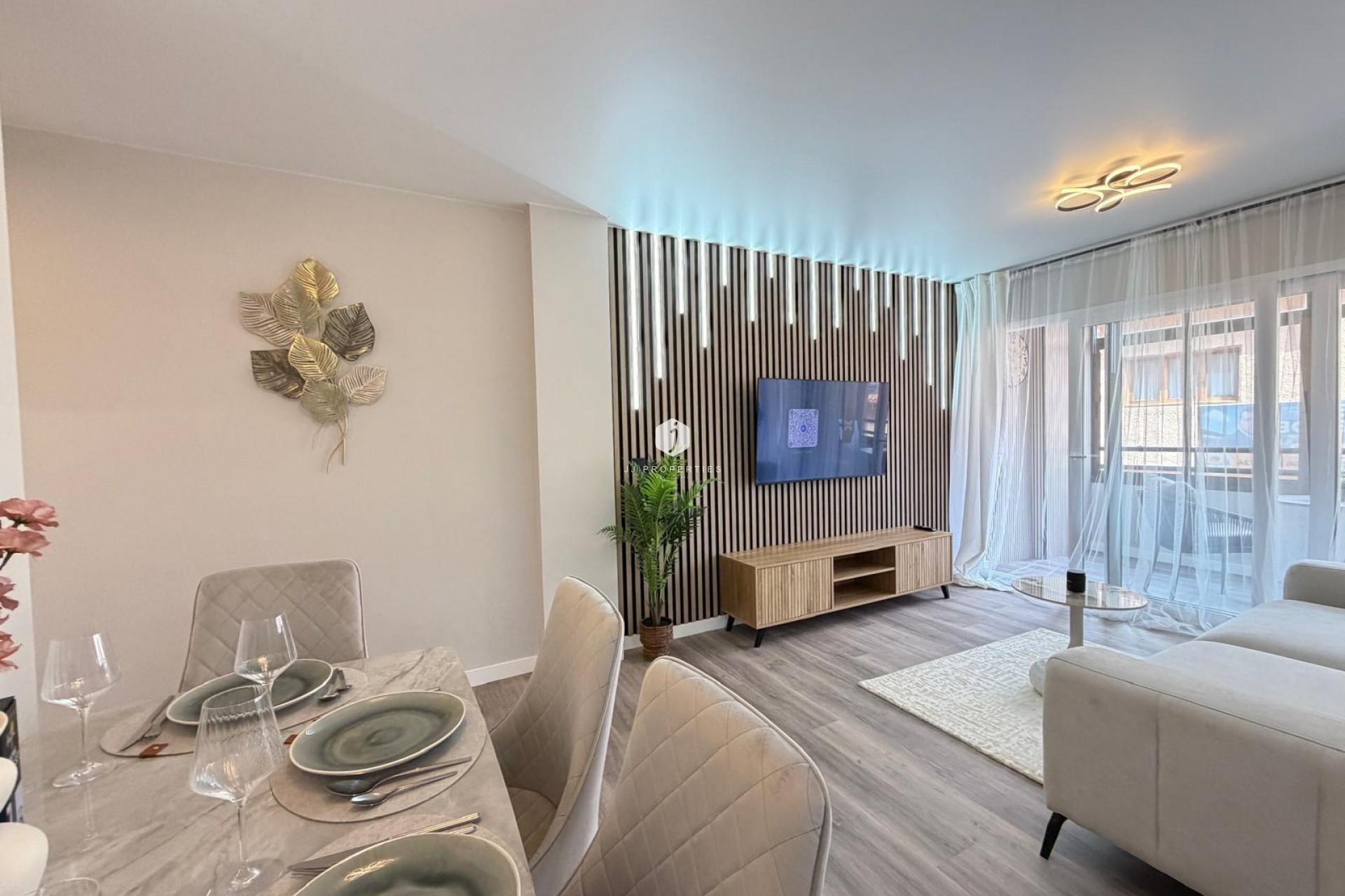 Tweedehands - Appartement / flat -
Torrevieja - Estacion de autobuses