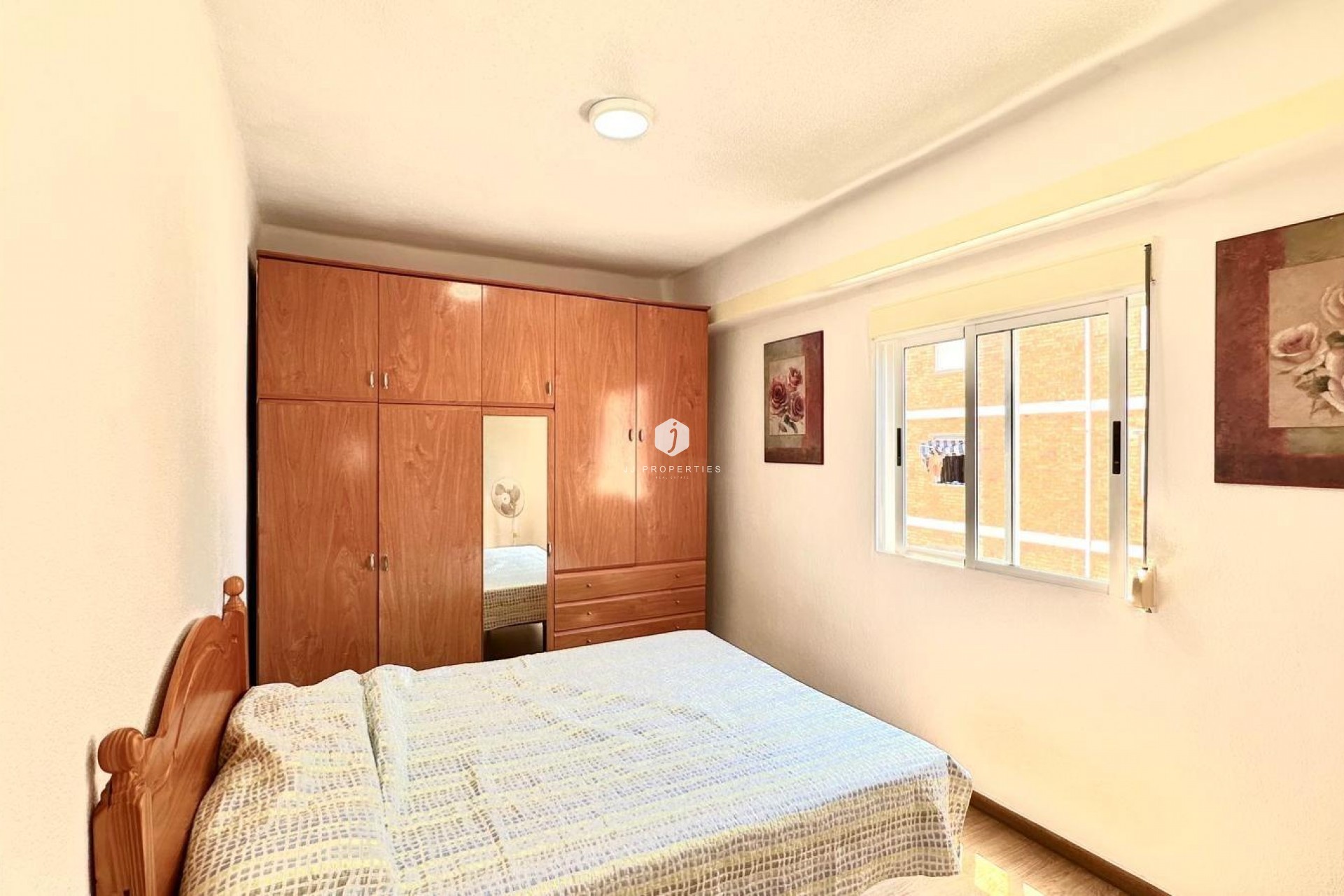 Tweedehands - Appartement / flat -
Torrevieja - Estacion de autobuses