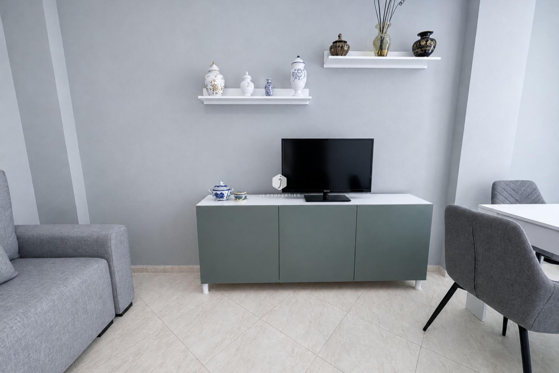 Tweedehands - Appartement / flat -
Torrevieja - Estacion de autobuses