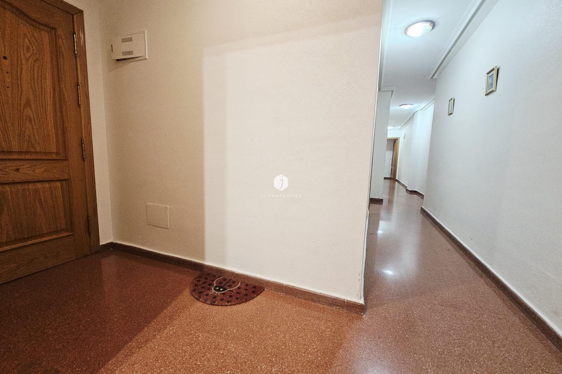 Tweedehands - Appartement / flat -
Torrevieja - Estacion de autobuses