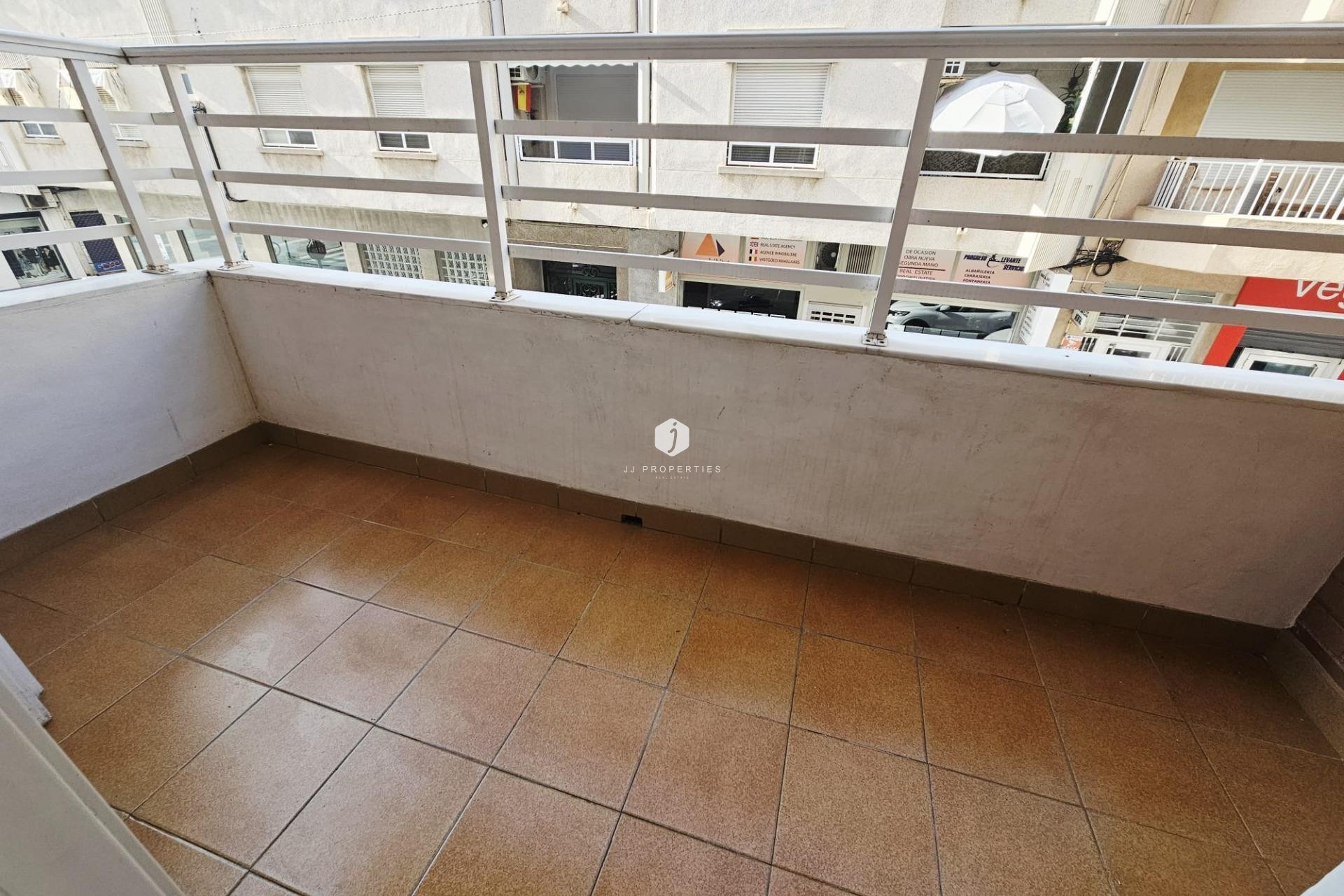 Tweedehands - Appartement / flat -
Torrevieja - Estacion de autobuses