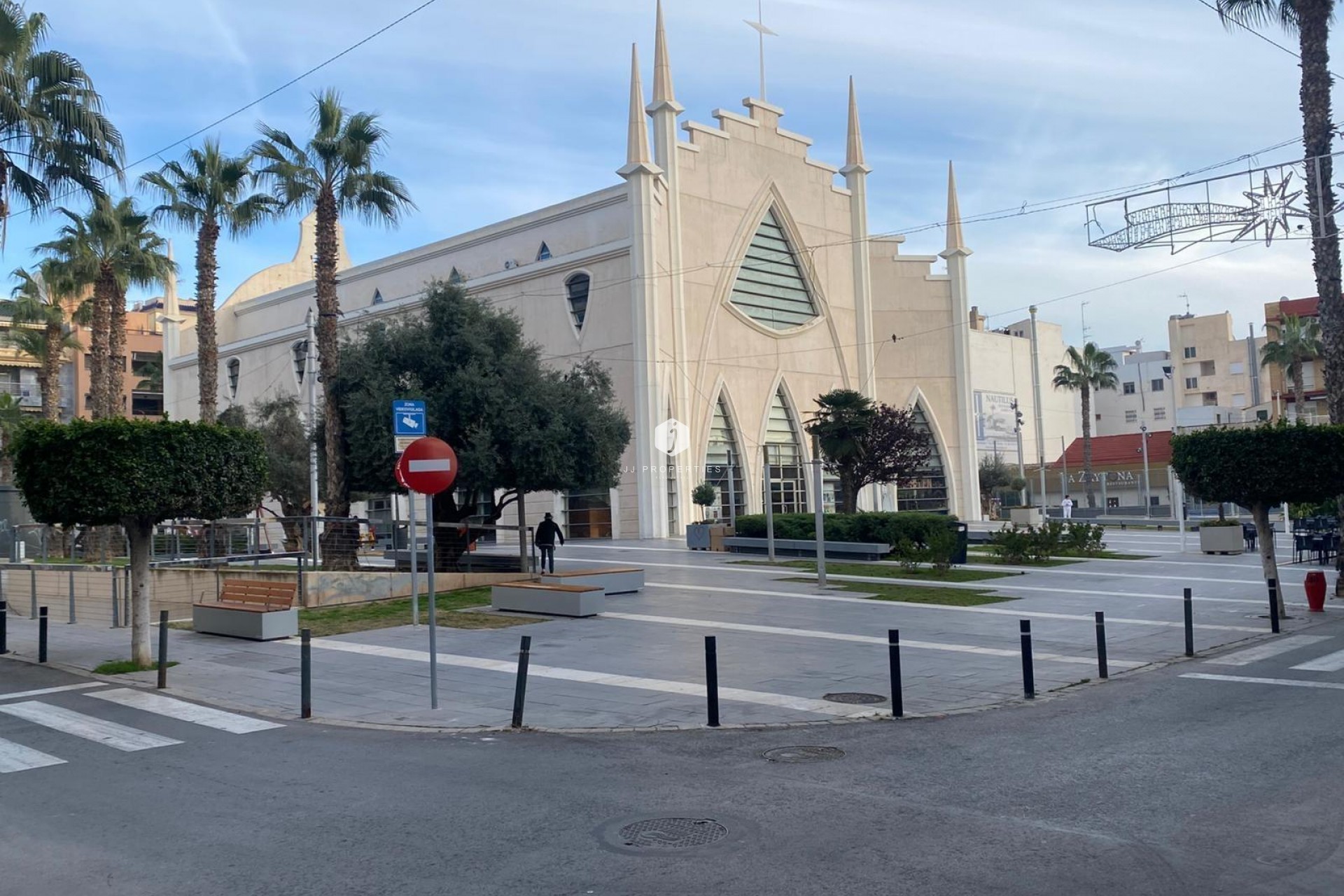 Tweedehands - Appartement / flat -
Torrevieja - Estacion de autobuses