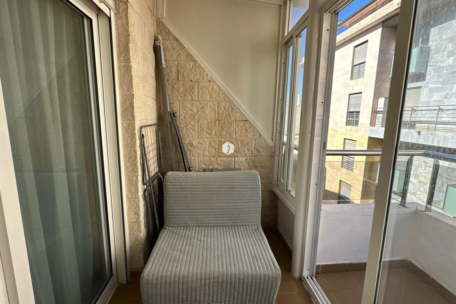 Tweedehands - Appartement / flat -
Torrevieja - Estacion de autobuses