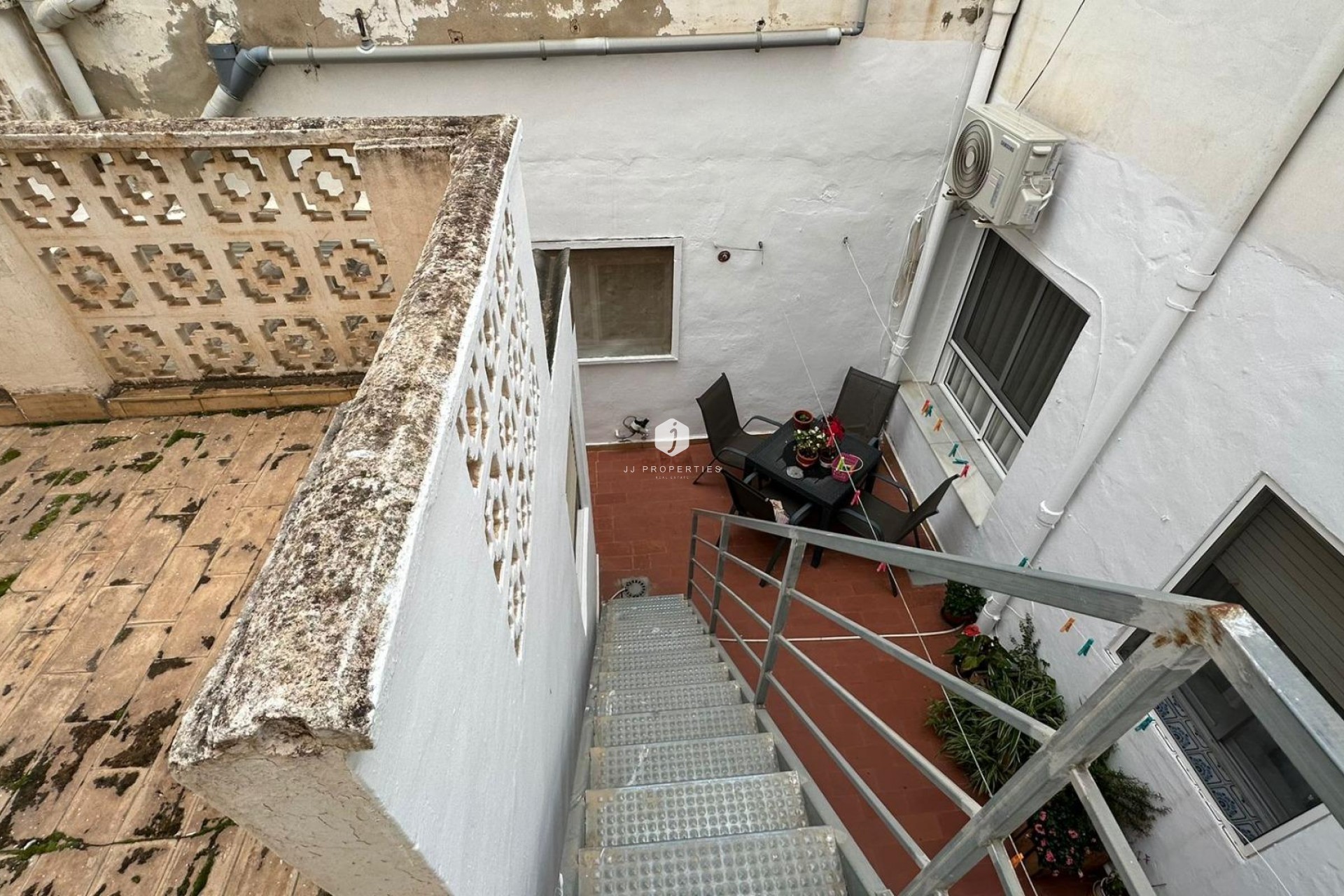 Tweedehands - Appartement / flat -
Torrevieja - Estacion de autobuses