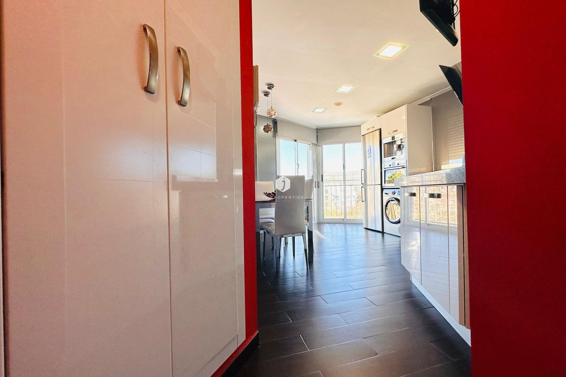 Tweedehands - Appartement / flat -
Torrevieja - Estacion de autobuses