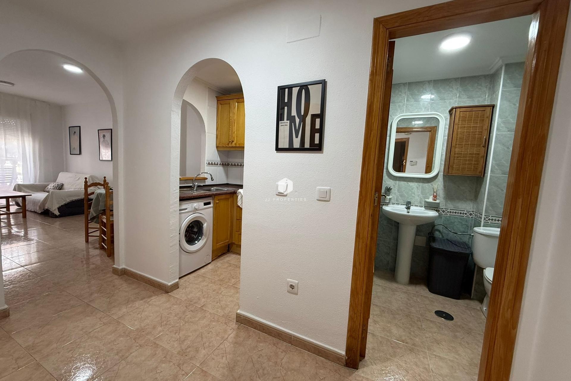 Tweedehands - Appartement / flat -
Torrevieja - Habaneras