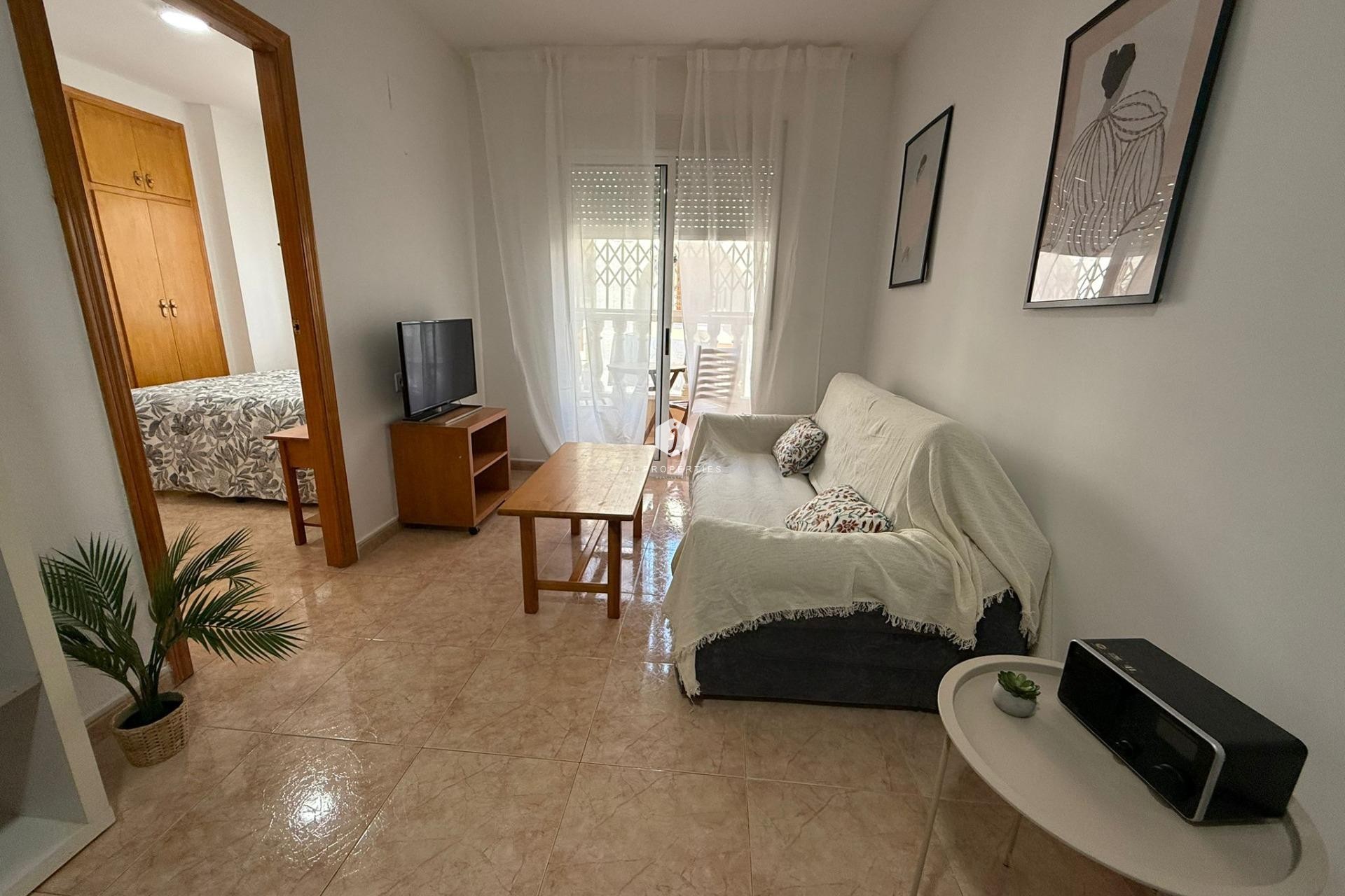 Tweedehands - Appartement / flat -
Torrevieja - Habaneras