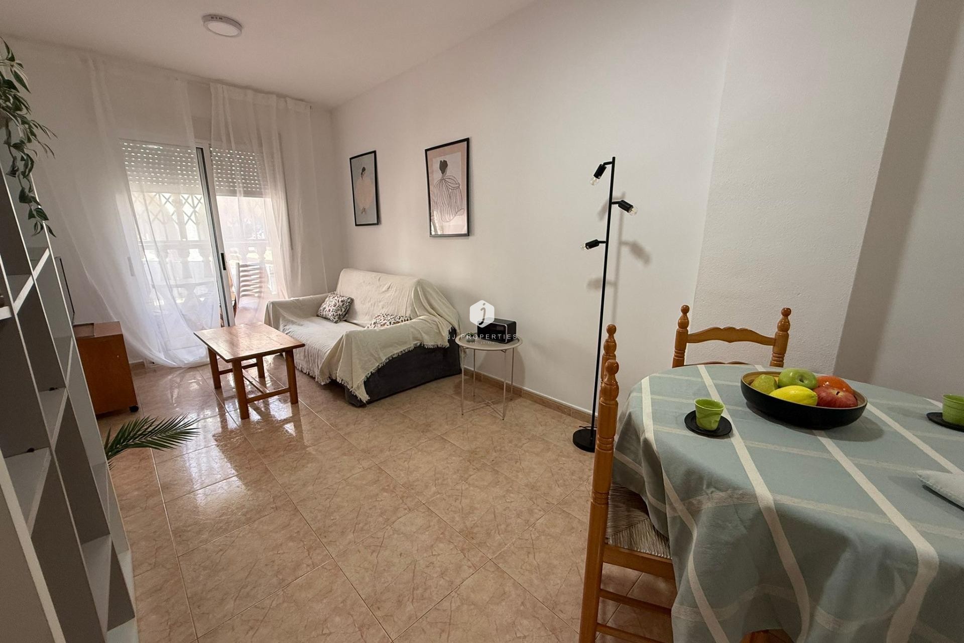 Tweedehands - Appartement / flat -
Torrevieja - Habaneras