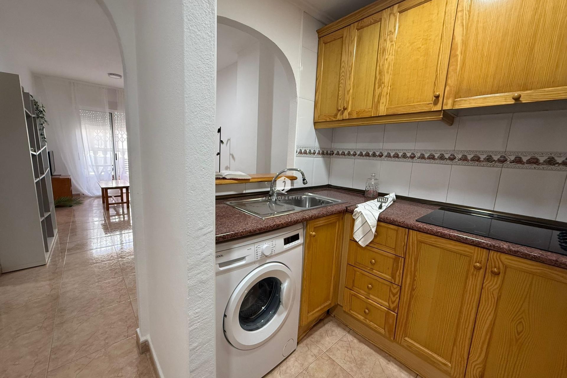 Tweedehands - Appartement / flat -
Torrevieja - Habaneras