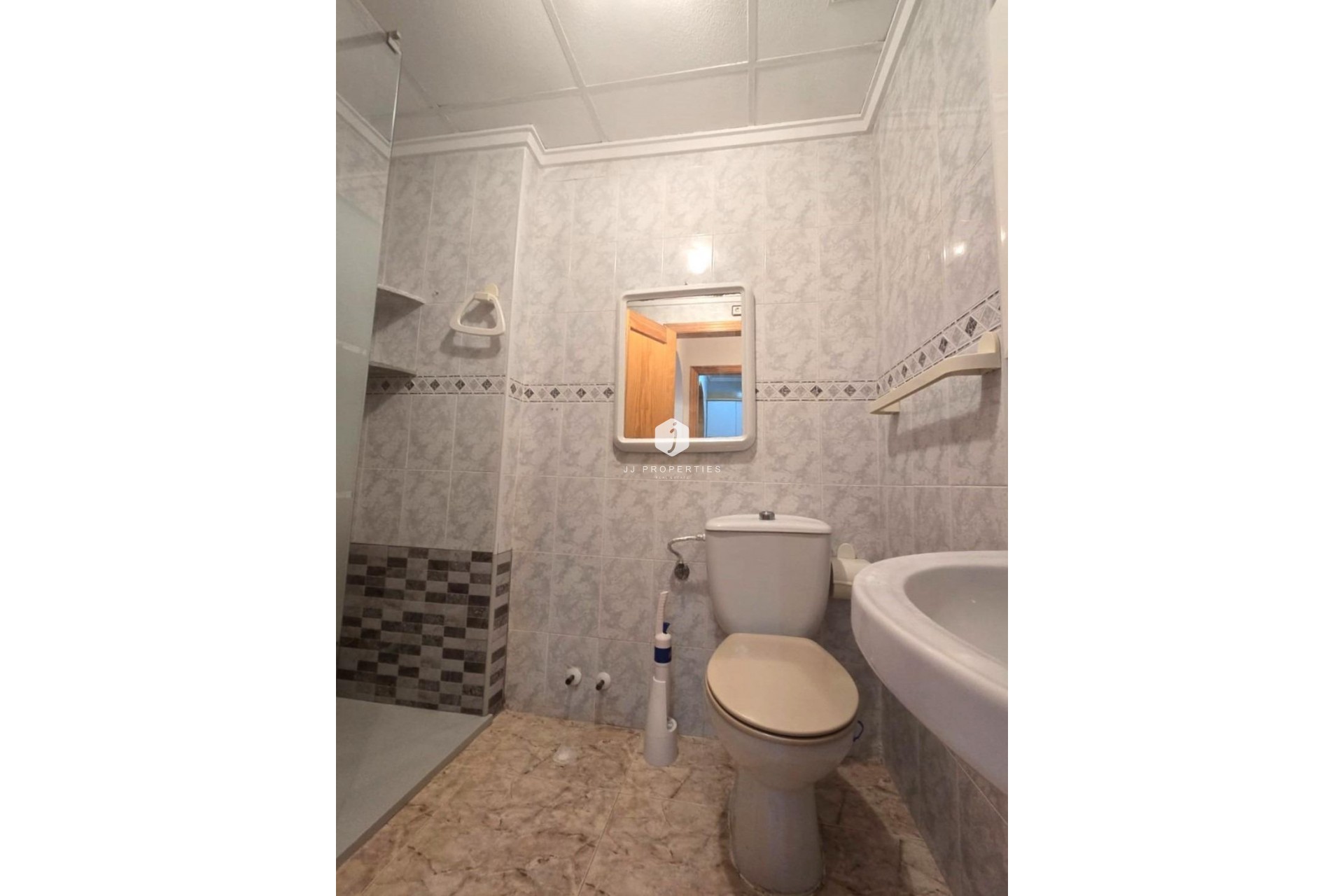 Tweedehands - Appartement / flat -
Torrevieja - Habaneras