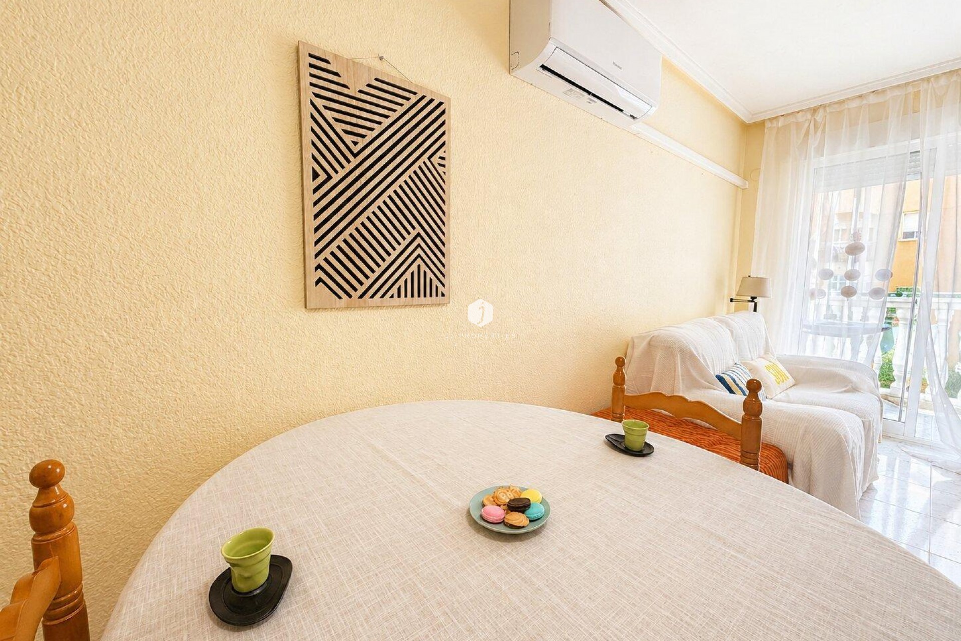 Tweedehands - Appartement / flat -
Torrevieja - Habaneras