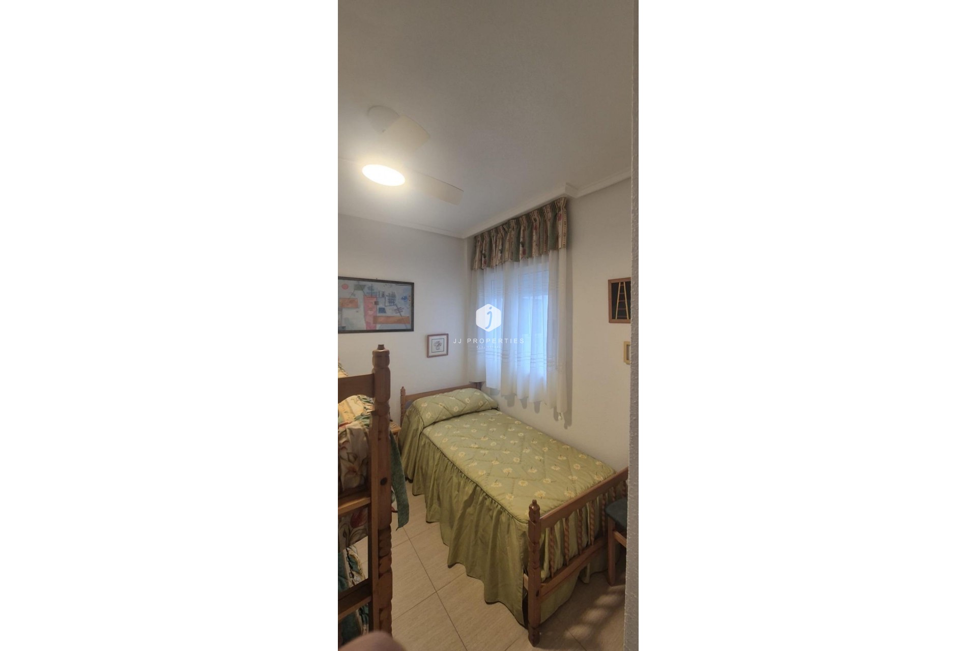Tweedehands - Appartement / flat -
Torrevieja - La Mata Pueblo