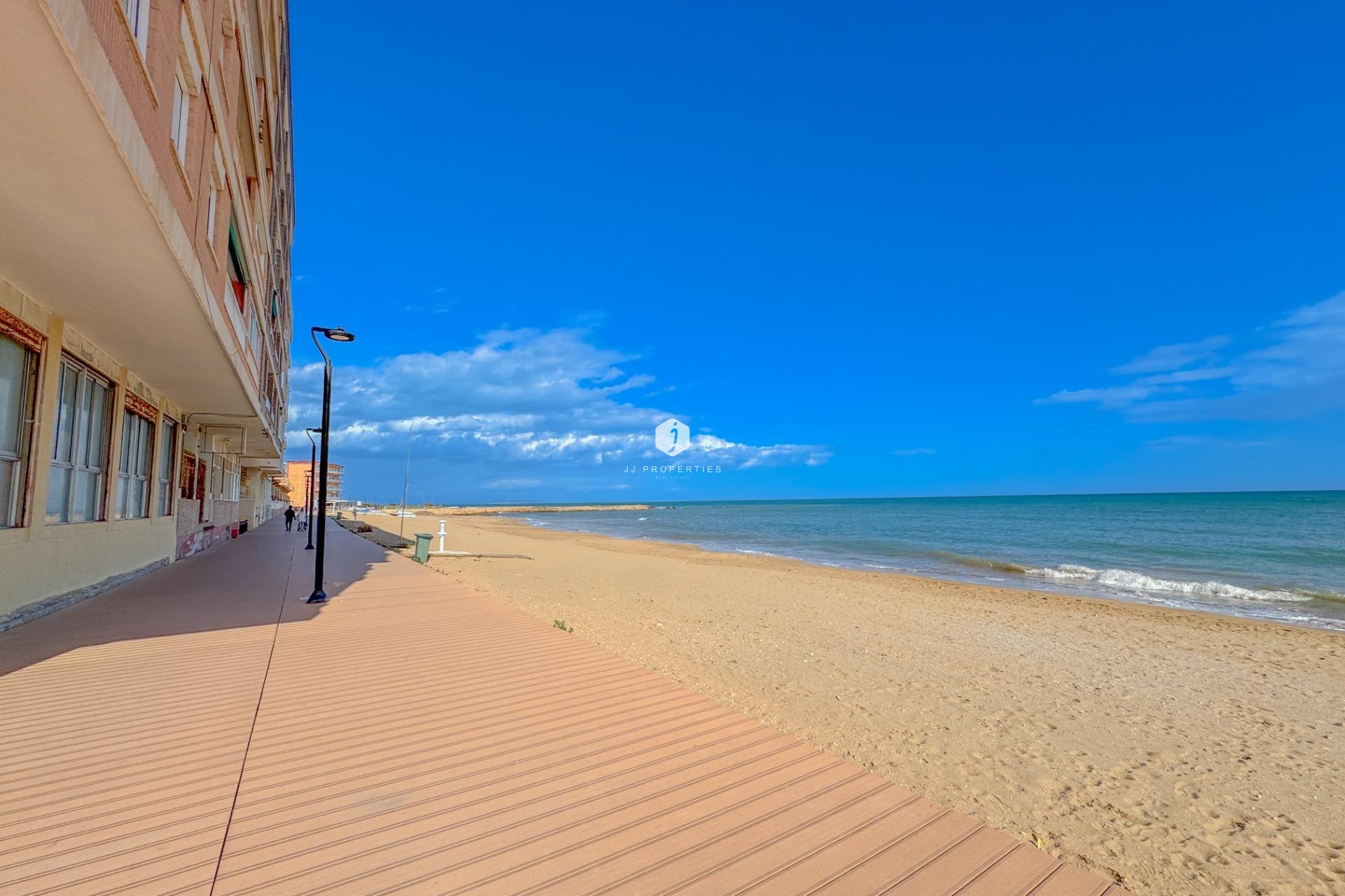 Tweedehands - Appartement / flat -
Torrevieja - La Mata Pueblo
