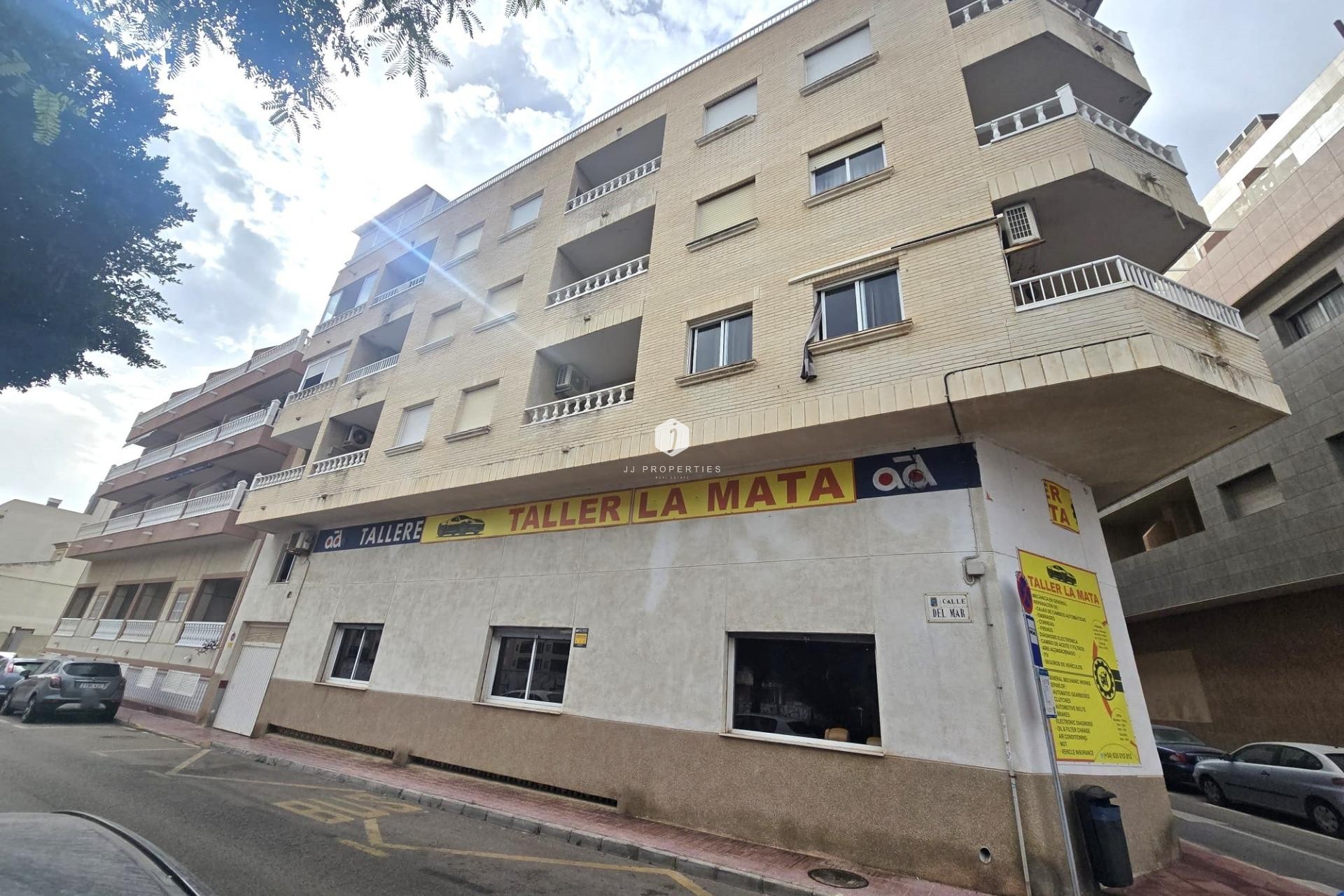 Tweedehands - Appartement / flat -
Torrevieja - La Mata Pueblo