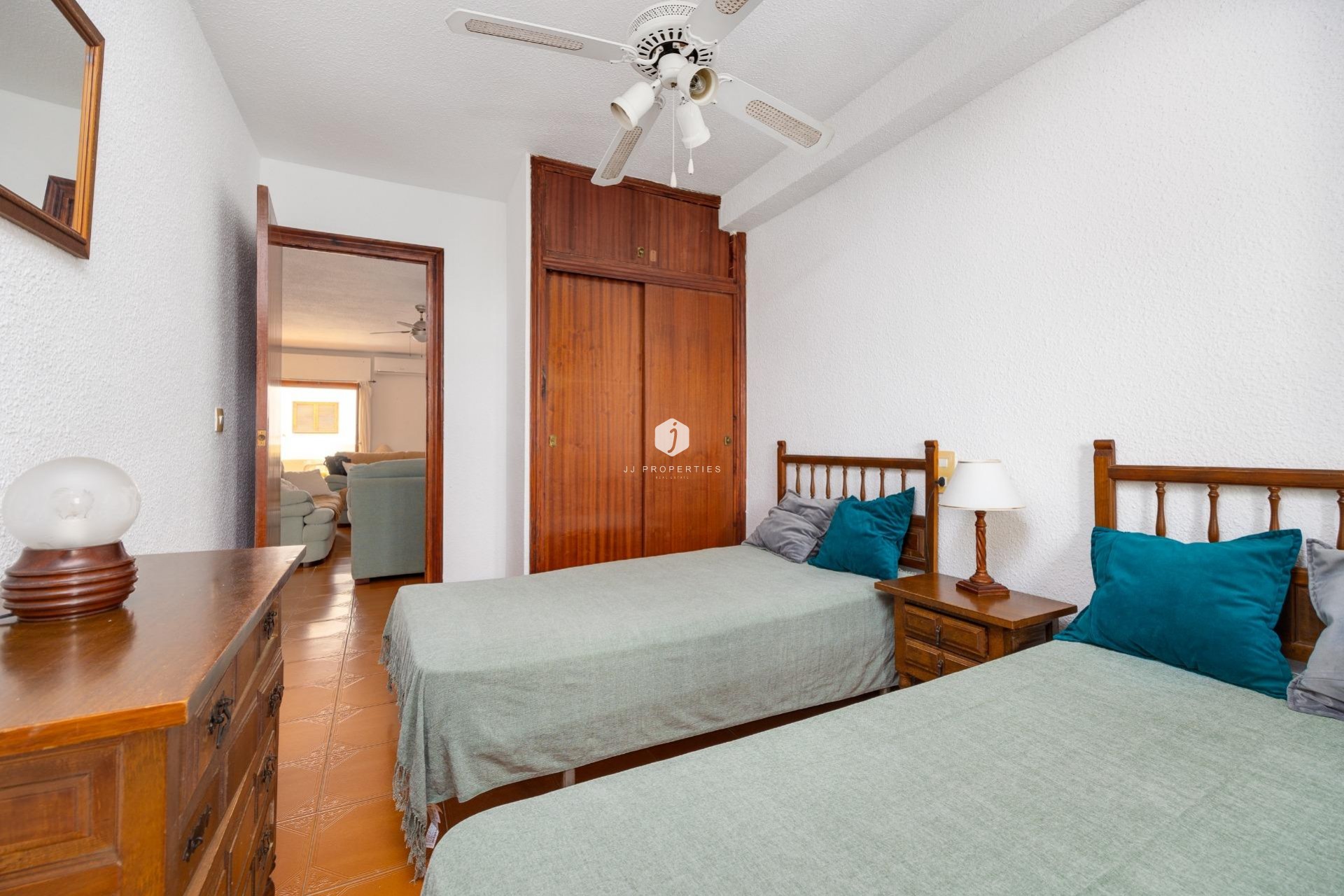 Tweedehands - Appartement / flat -
Torrevieja - La Mata