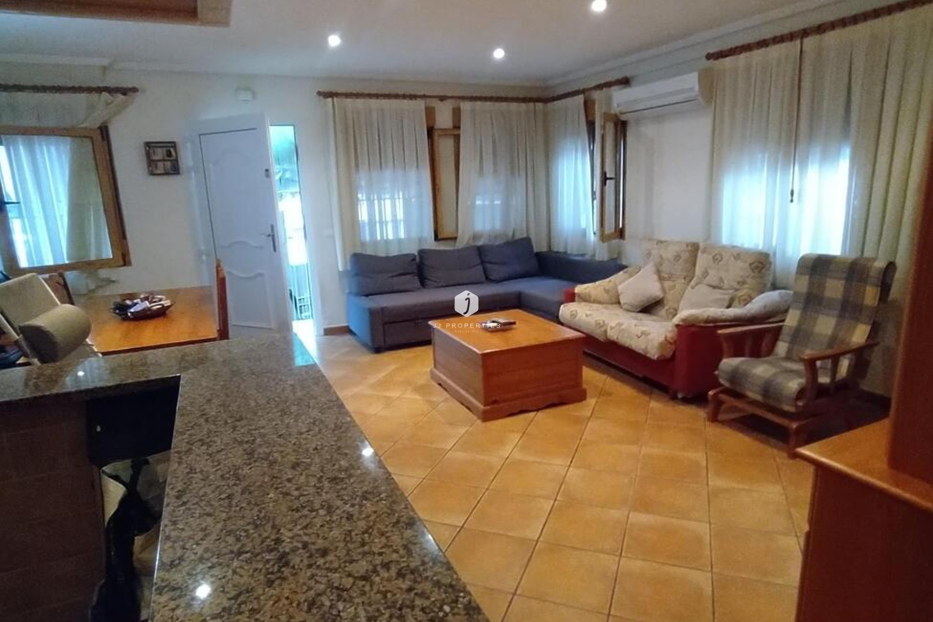 Tweedehands - Appartement / flat -
Torrevieja - La Mata