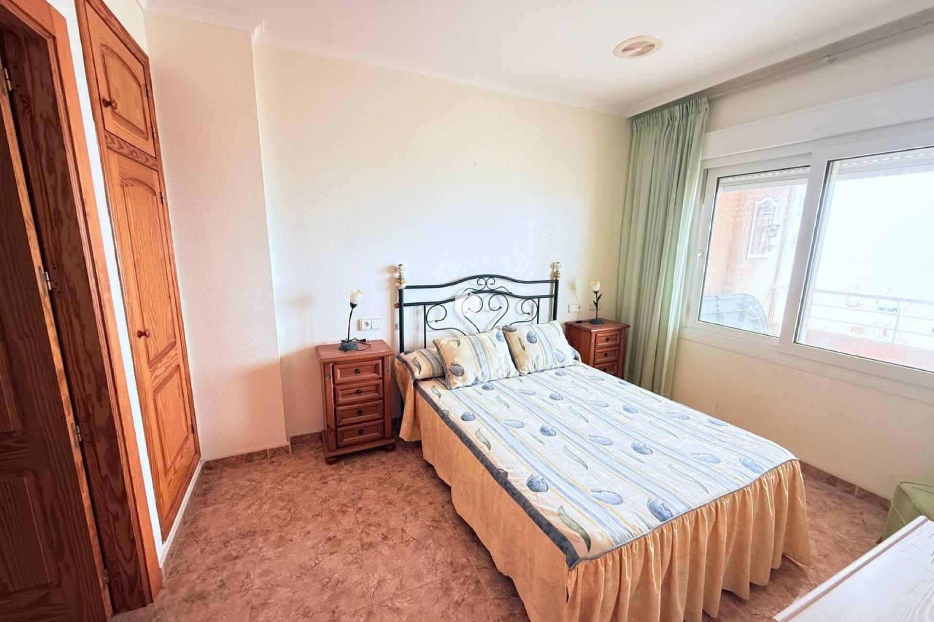 Tweedehands - Appartement / flat -
Torrevieja - La Mata