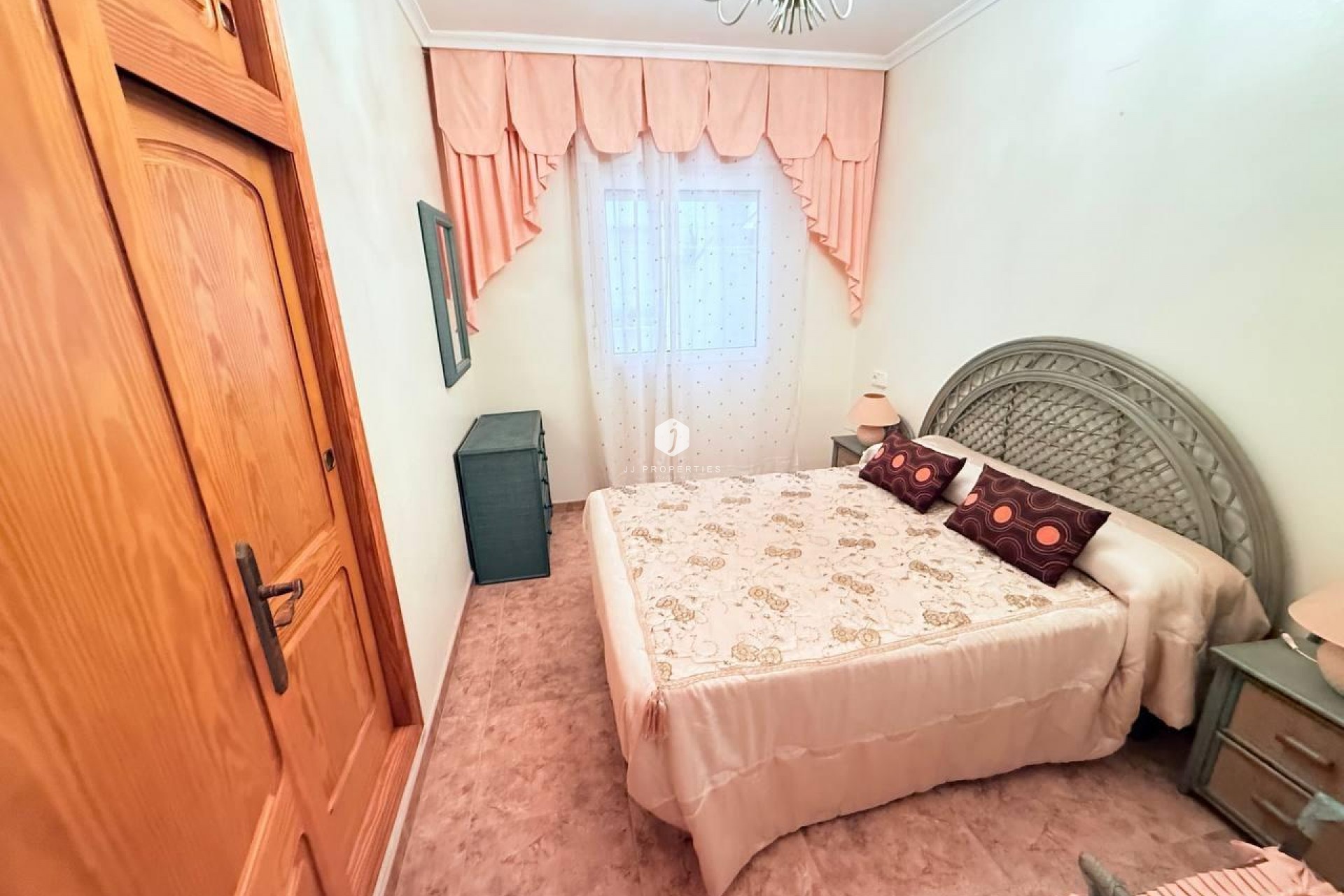 Tweedehands - Appartement / flat -
Torrevieja - La Mata