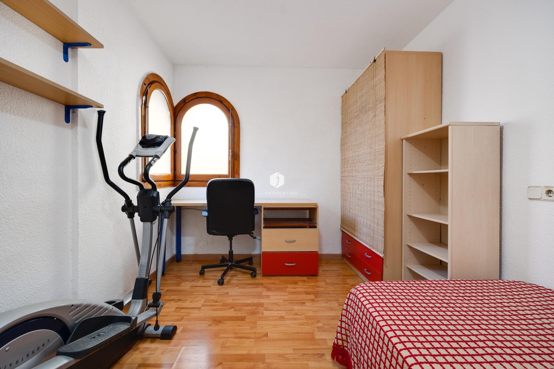 Tweedehands - Appartement / flat -
Torrevieja - La Mata